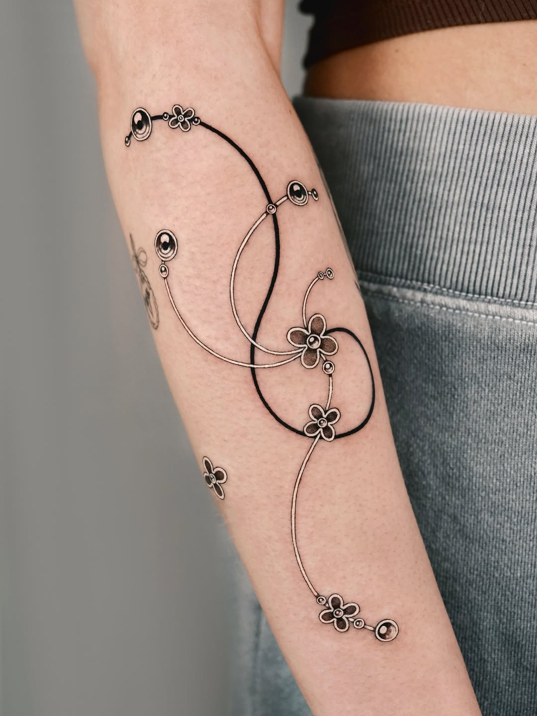 Tattoo by @pobitattoo — fine_line, ornamental