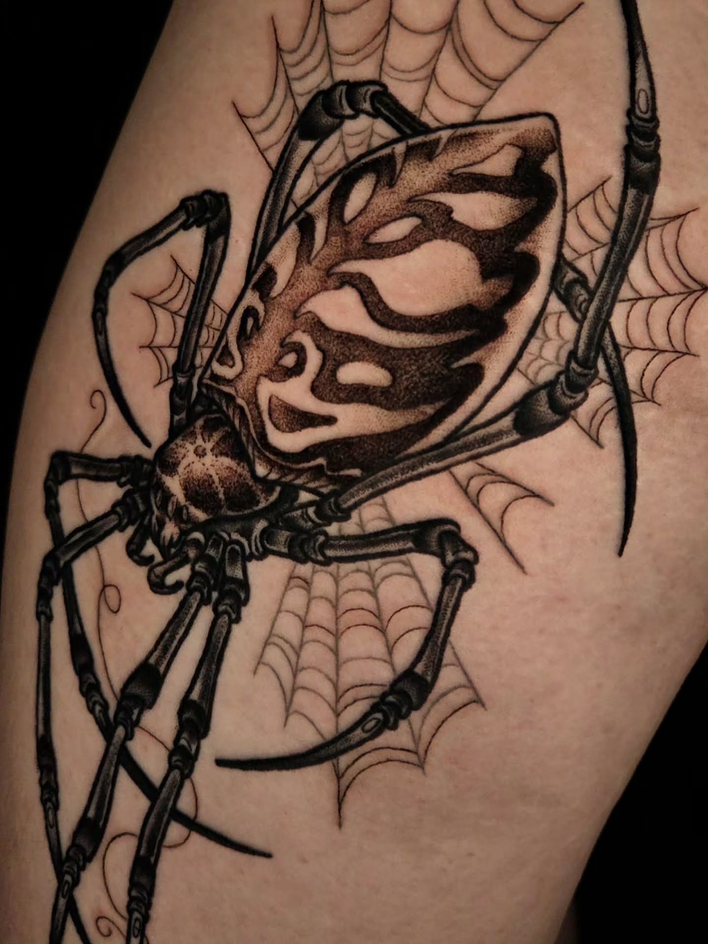 Tattoo by @iankisertattoo — dotwork, realism