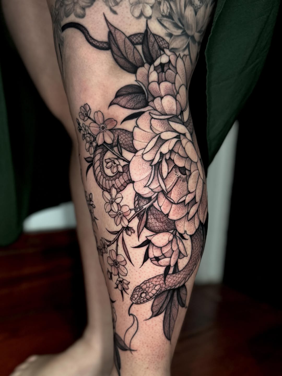 Tattoo by @laurenlilliantattoo — black_and_grey, realism