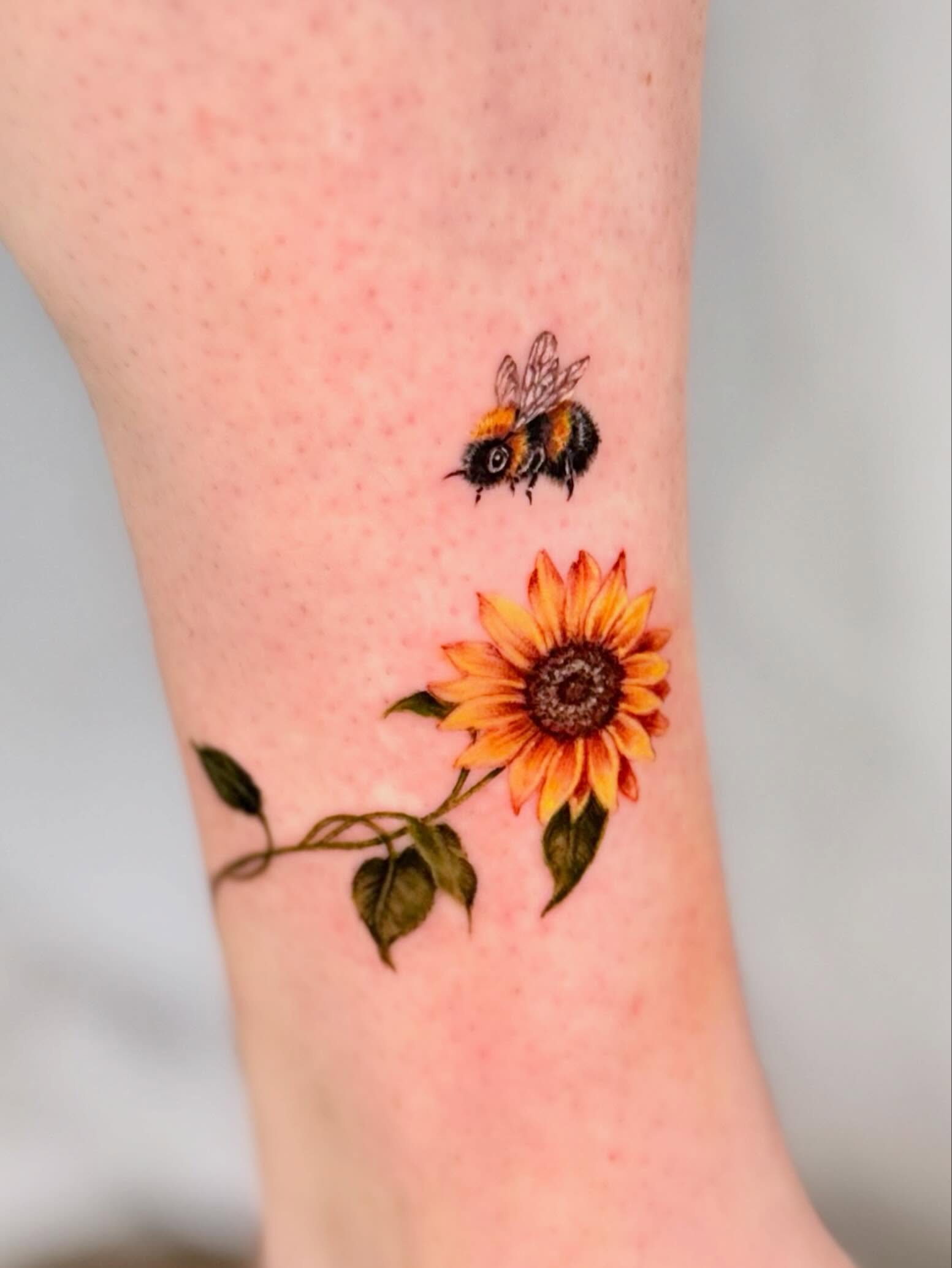 Tattoo by @varonyart — realism
