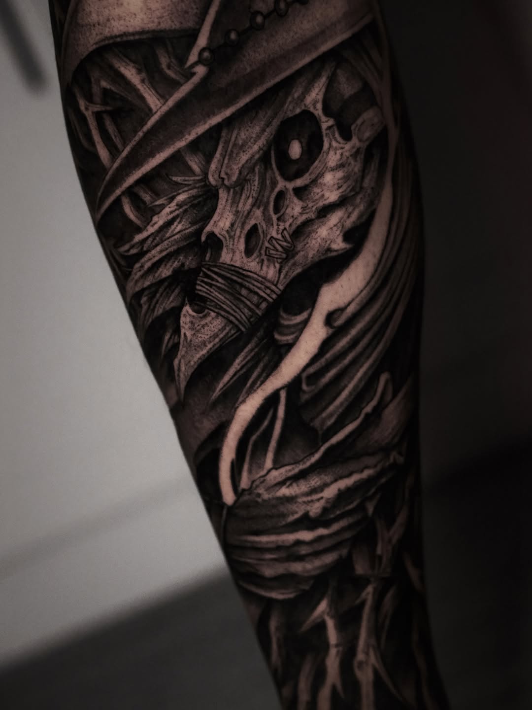 Tattoo by @tattooxklo โ realism, dark_realism