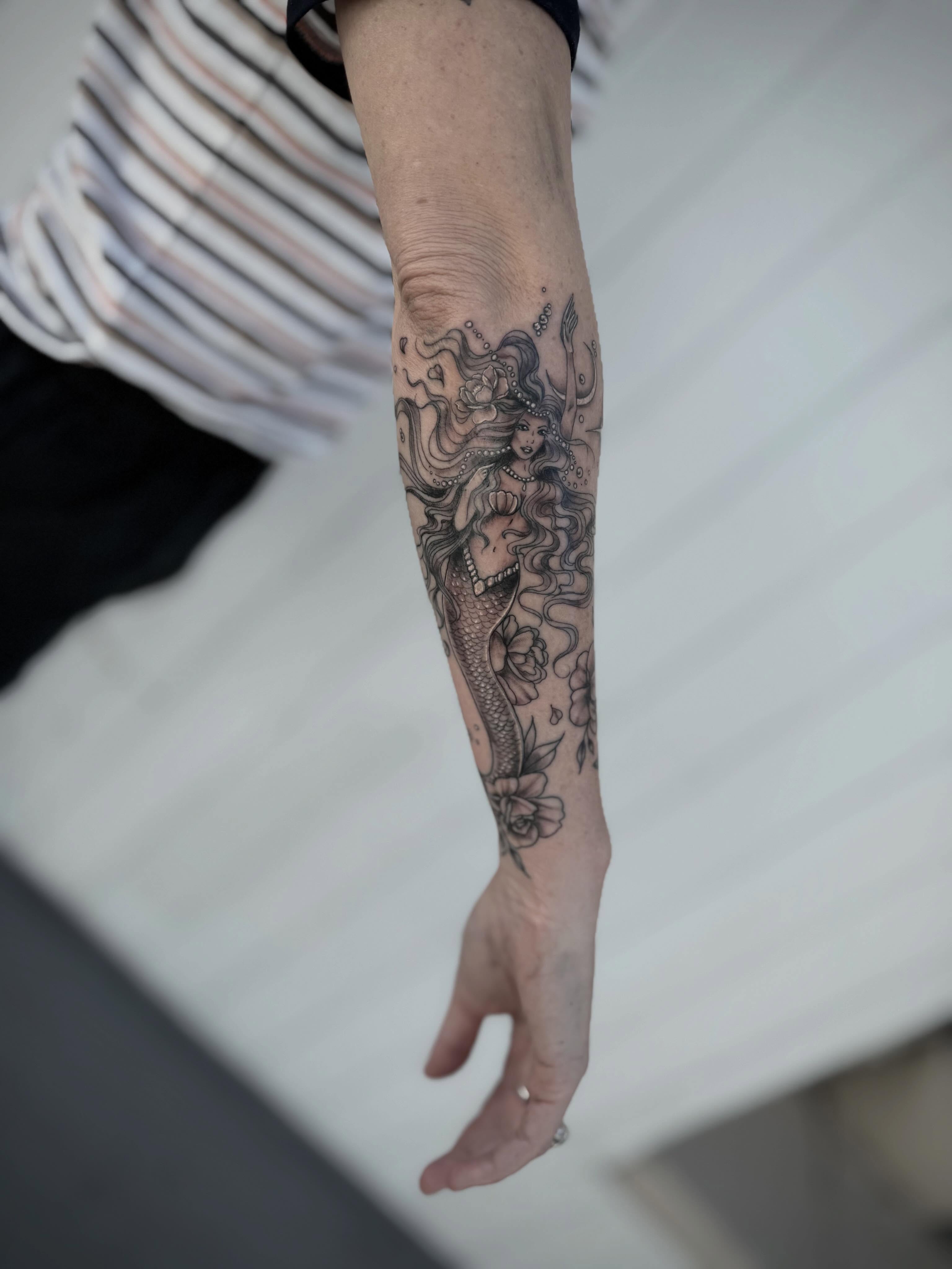 Tattoo by @jabbeytattoo — black_and_grey, realism