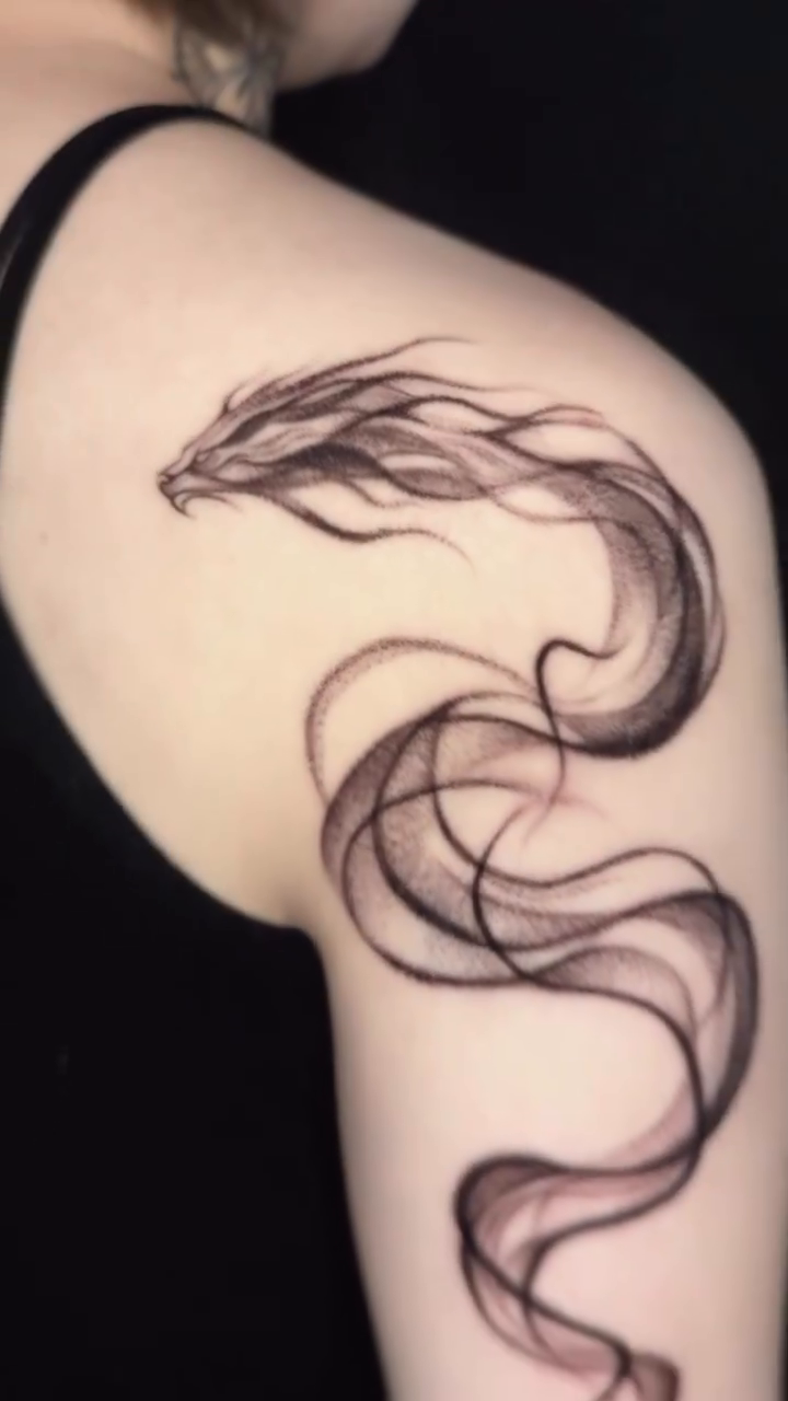 Tattoo by @snako_tattoo — black_and_grey, fine_line