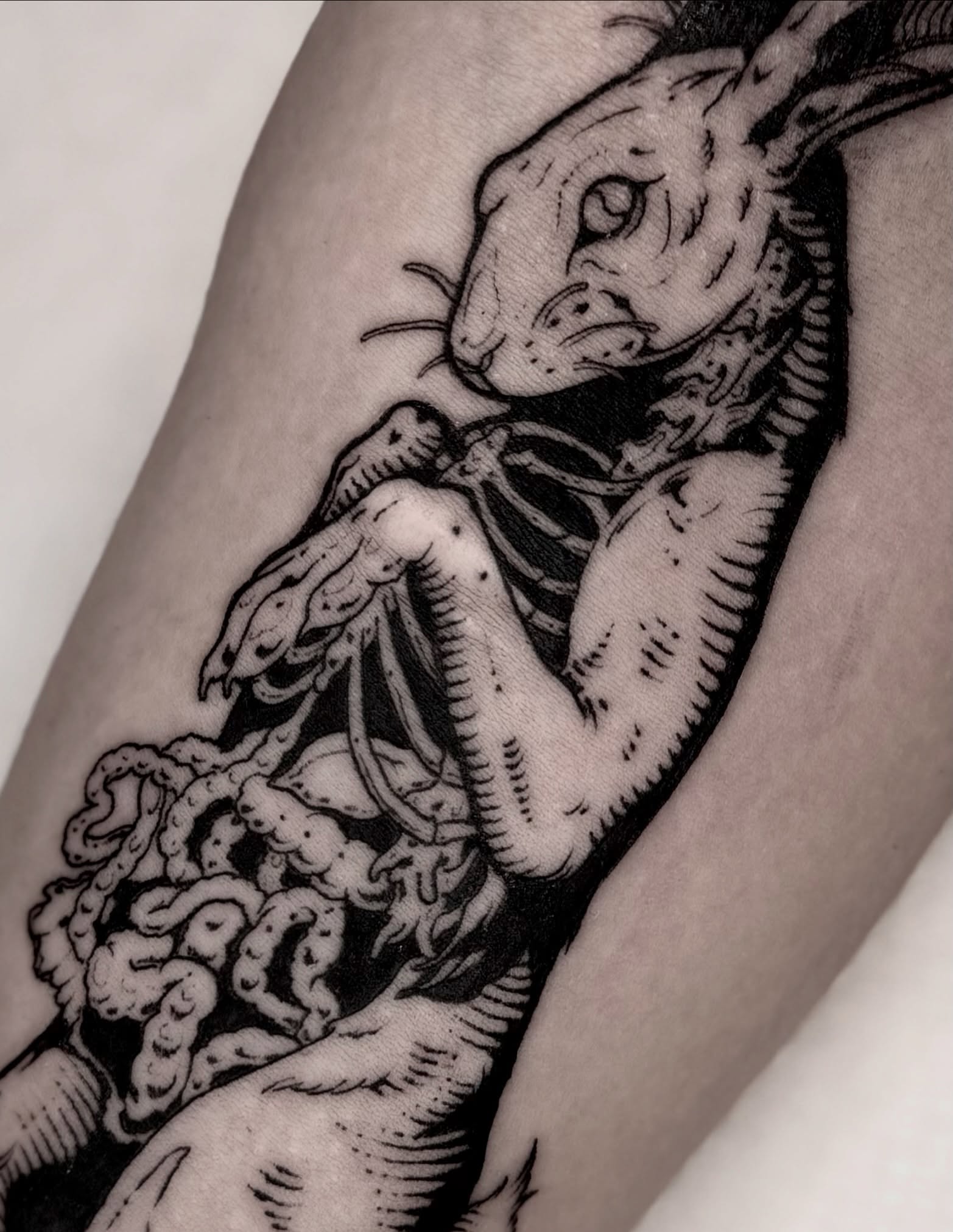 Goat-like creature realism tattoo on the forearm by 𝐋𝐢𝐬𝐚 𝐊𝐨𝐫𝐳𝐞𝐧𝐨𝐰𝐬𝐤𝐢