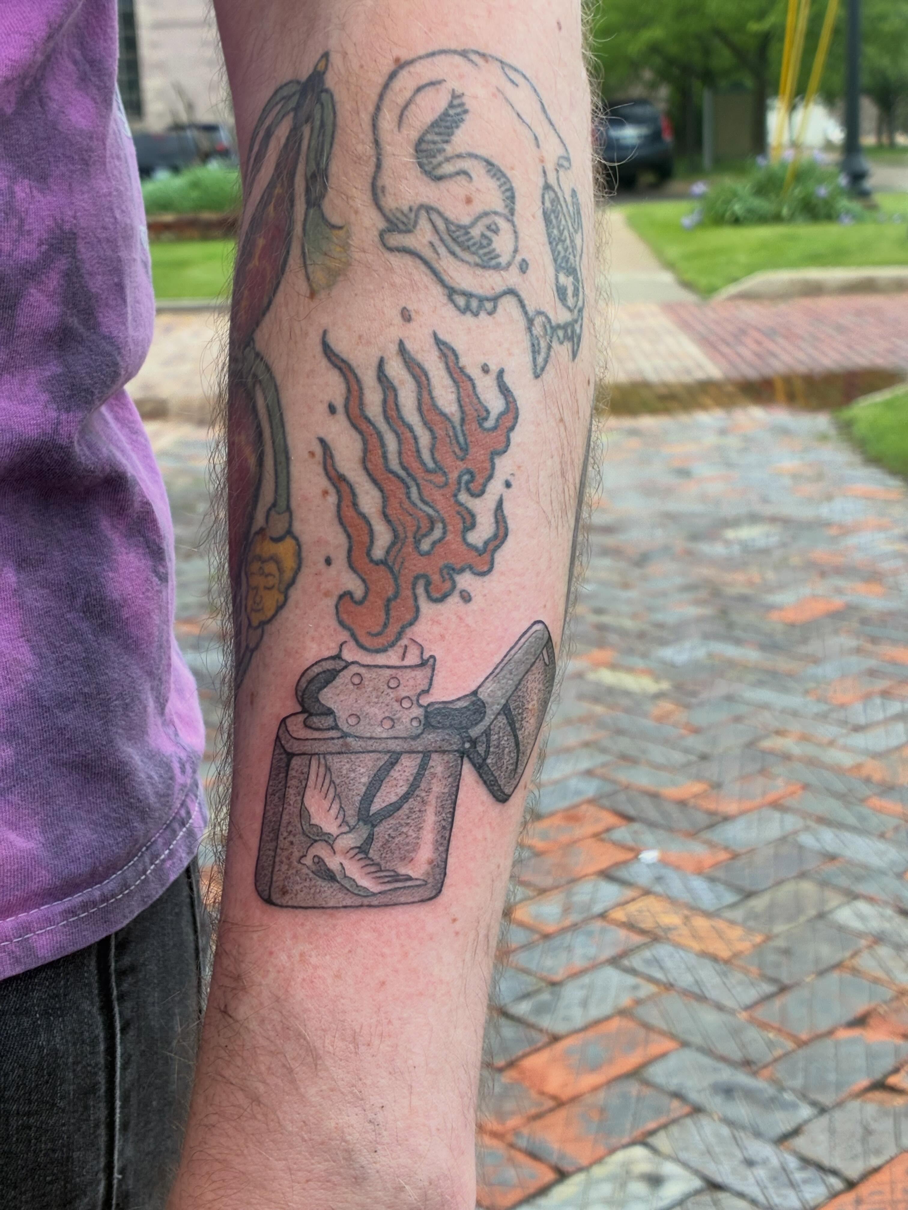 Tattoo by @solarsilas — black_and_grey