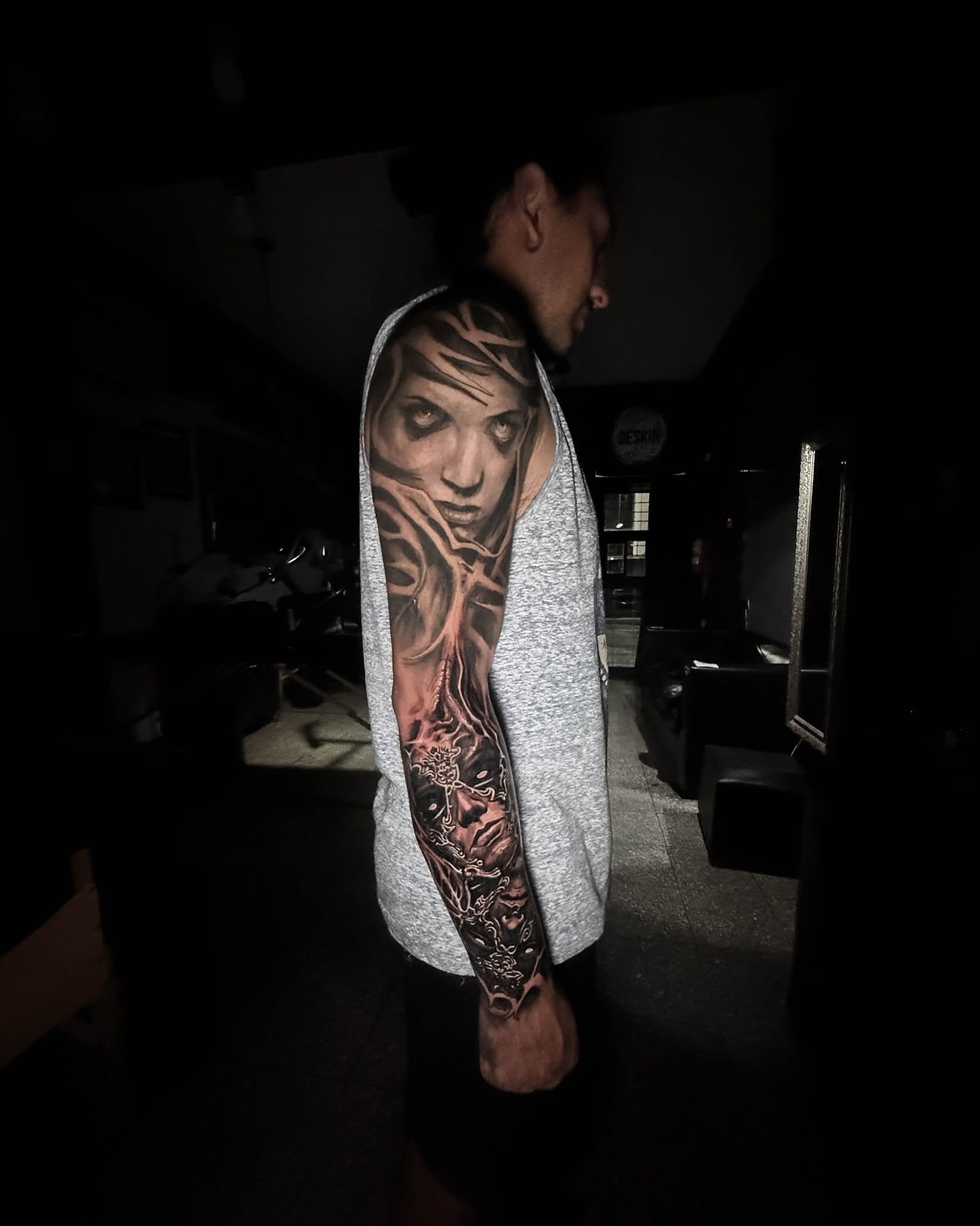 Woman's face realism tattoo on the forearm by Bruno Moretti