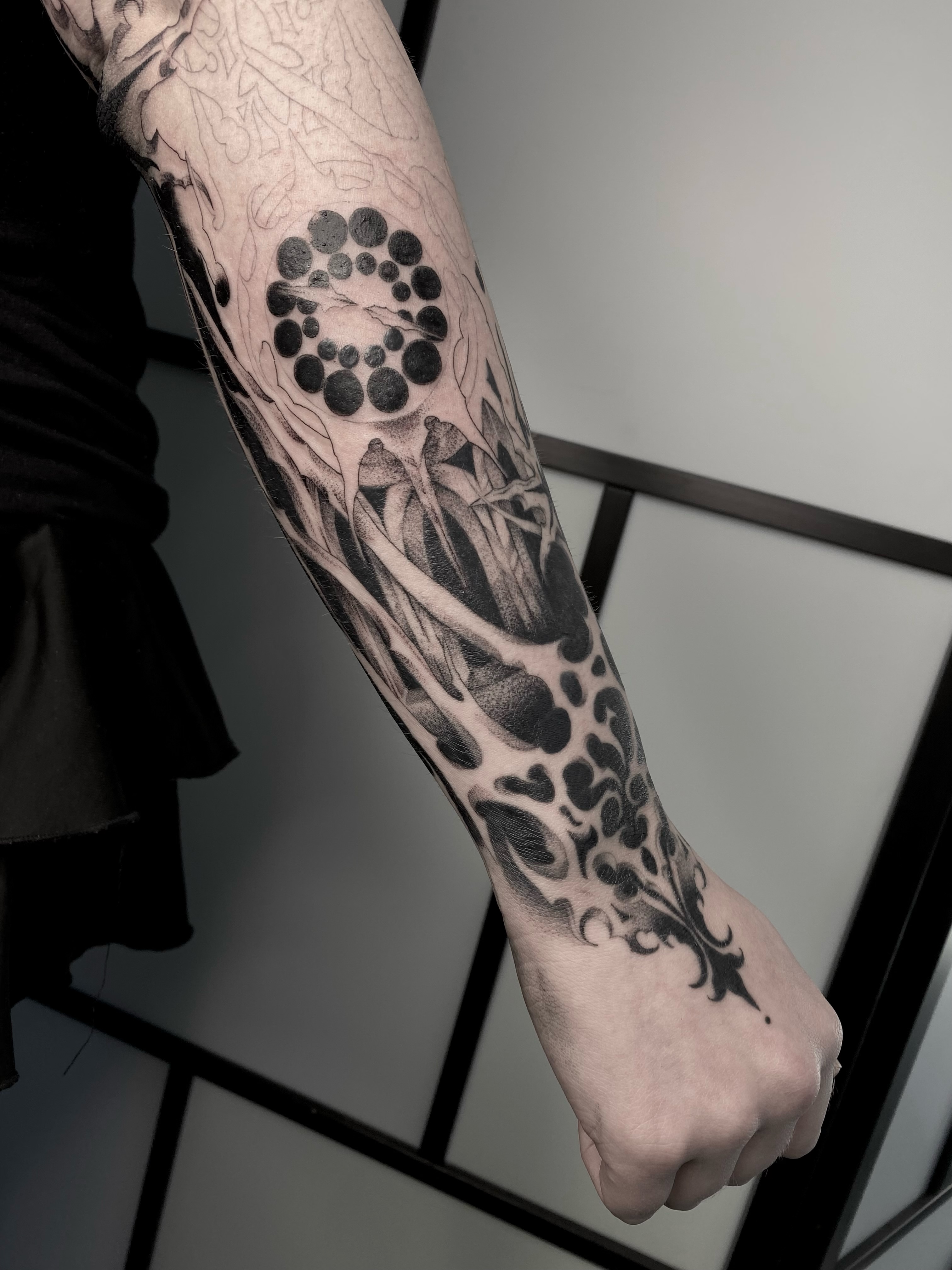 Tattoo by @annaxinks — dotwork, black_and_grey