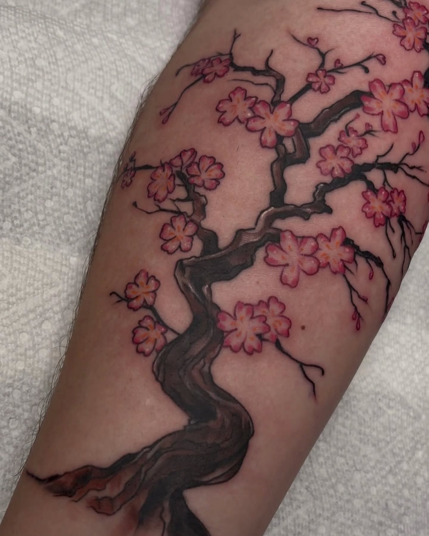 Tattoo by @ichigosworldtattoos — realism