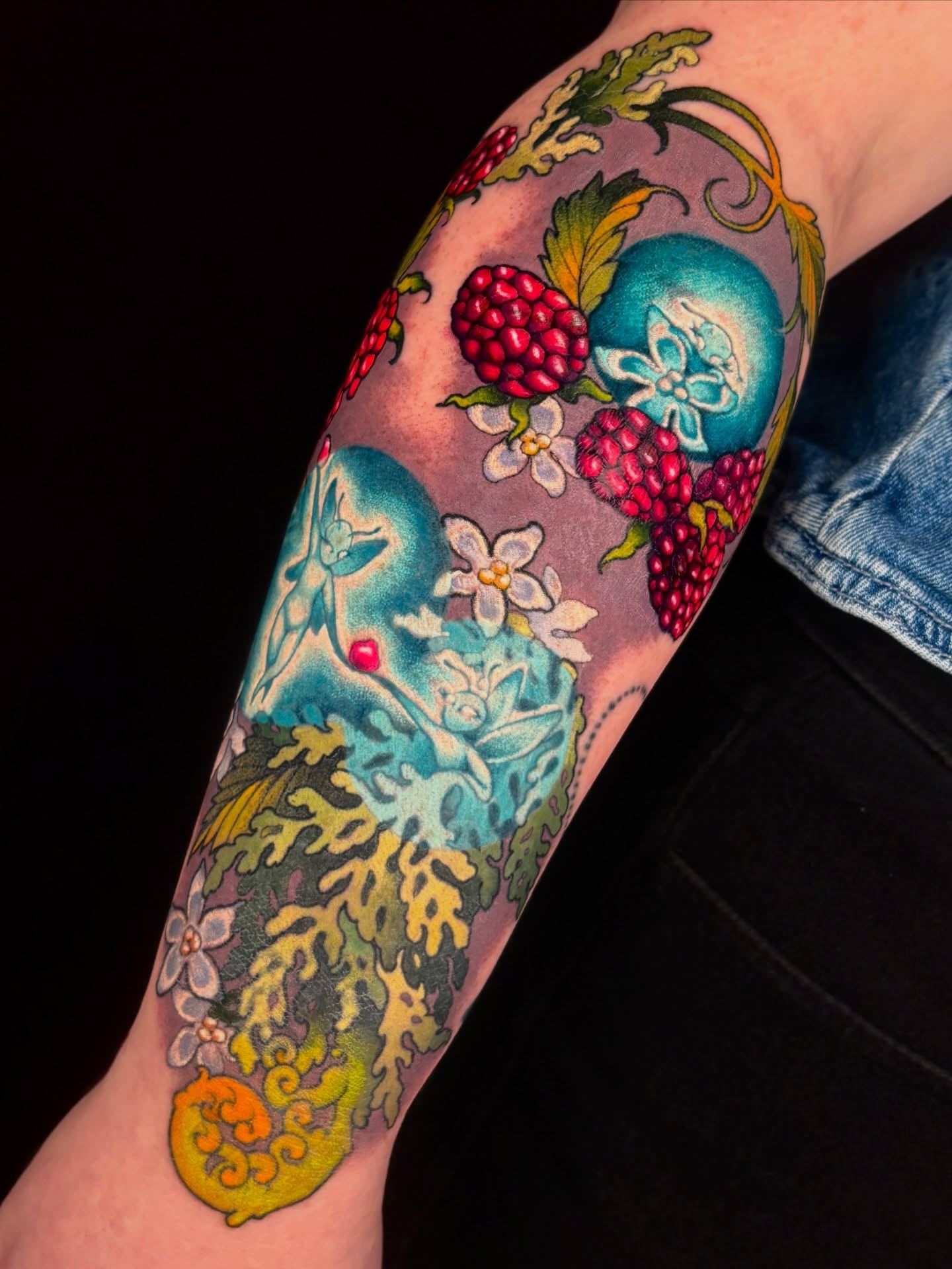 Tattoo by @izadeeg — american_traditional, dotwork