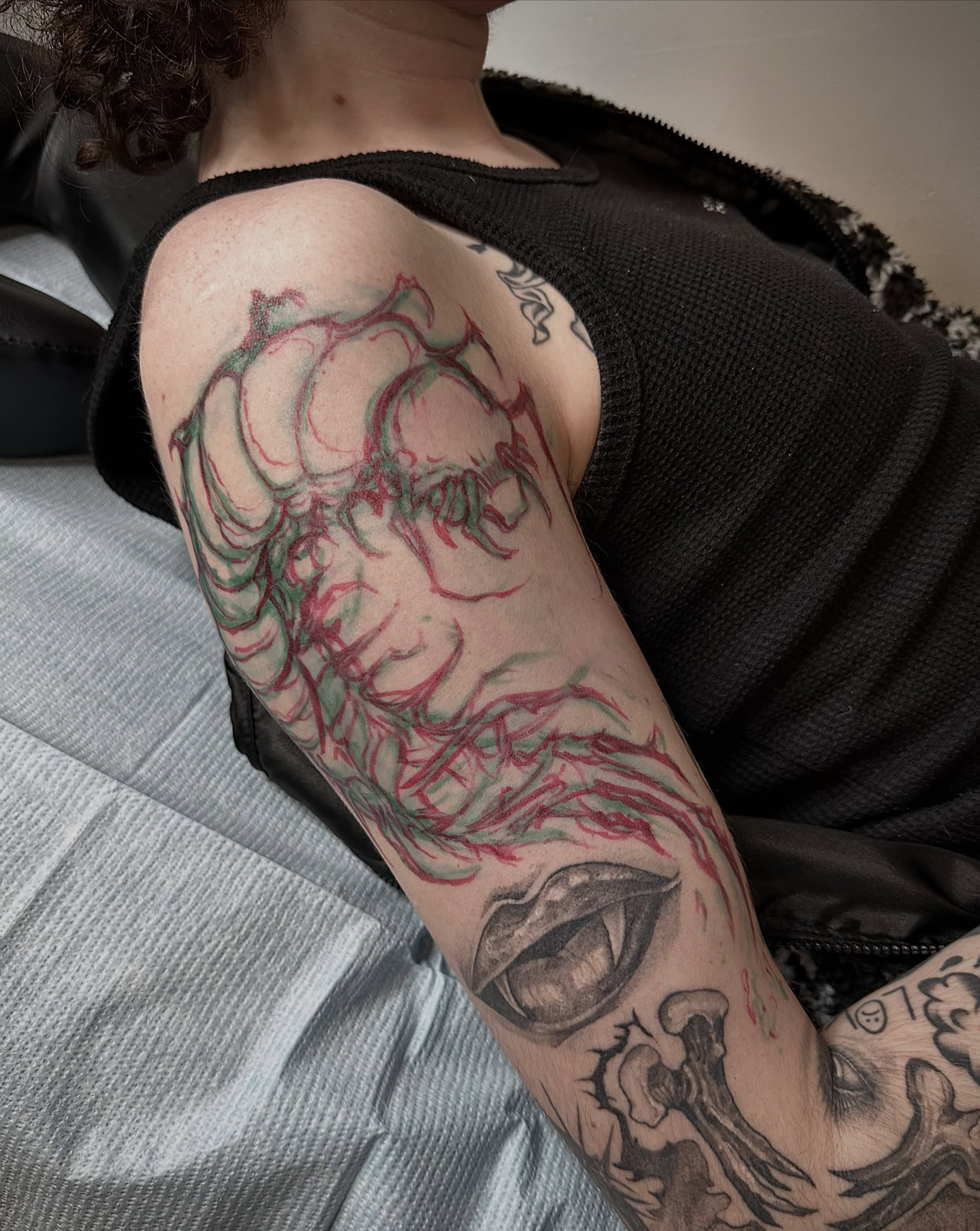 Tattoo by @pablomoreiratattoo — neo_traditional, dark_realism