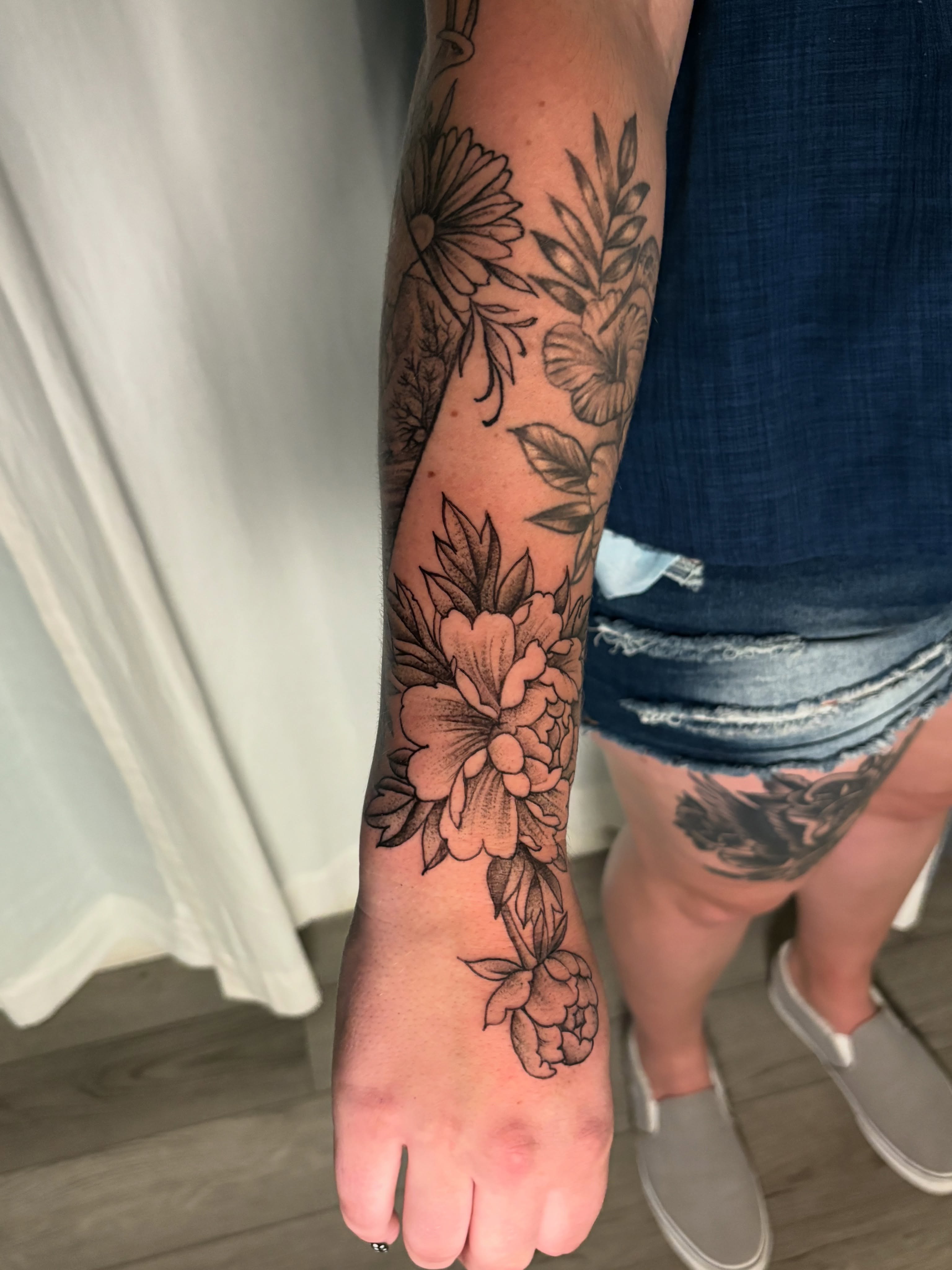 Tattoo by @jackie_tattoos — black_and_grey