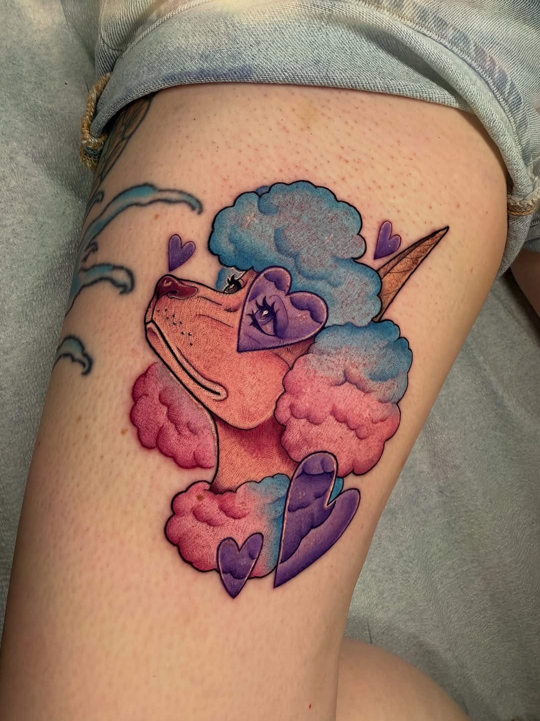 Tattoo by @alternativeyouniverse — new_school, illustrative