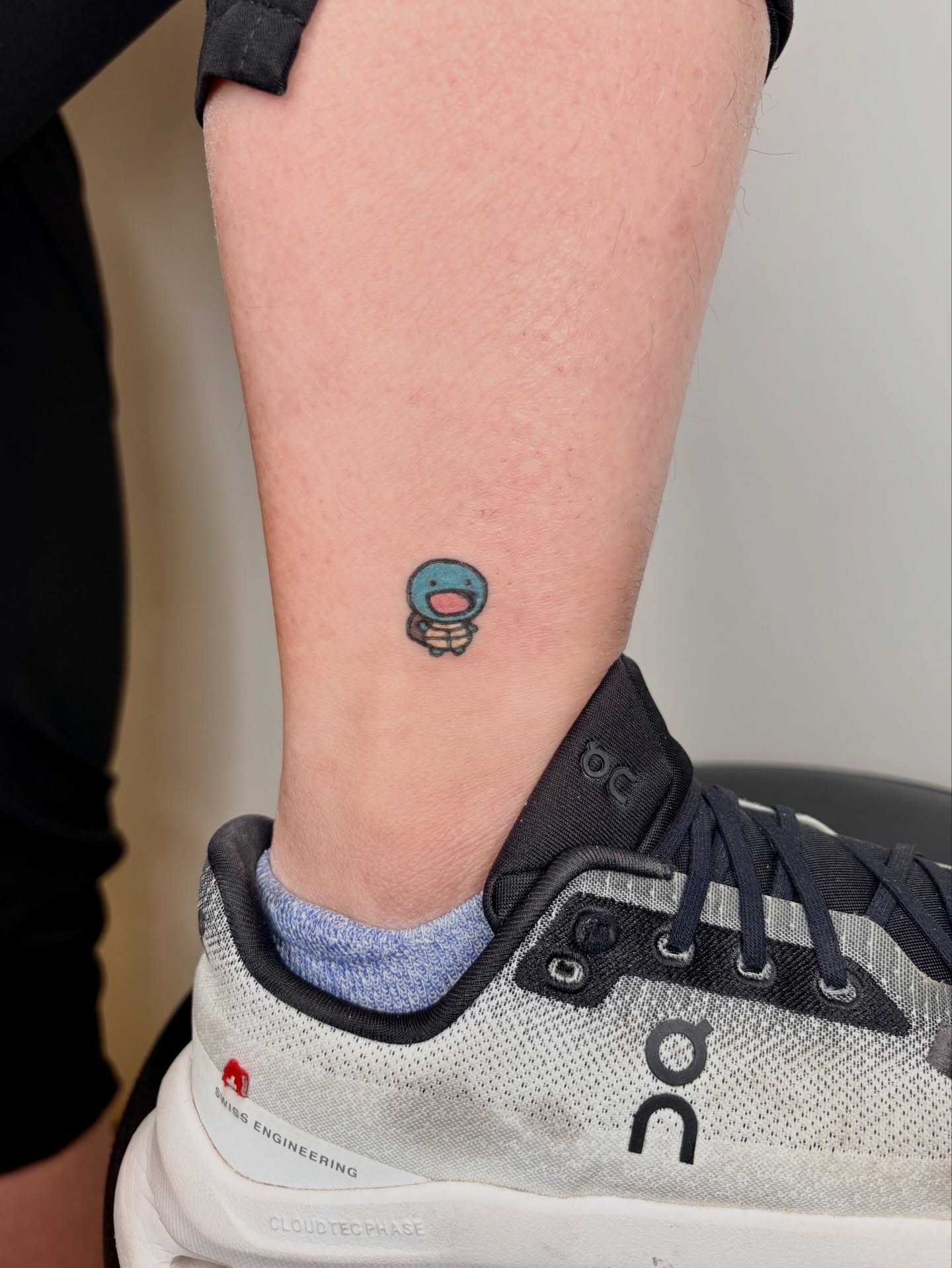 Squirtle dotwork tattoo on the calf by Rami, Maden🇰🇷