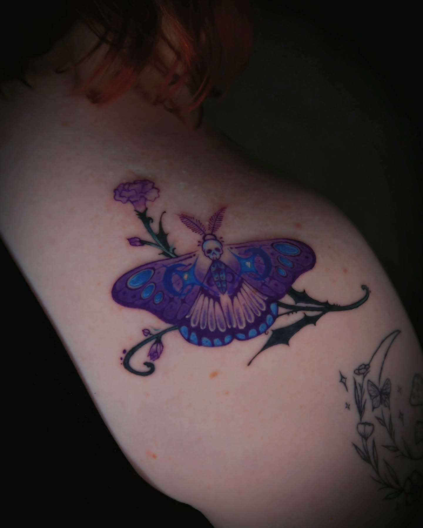 Tattoo by @hyena_lapis — dotwork, realism