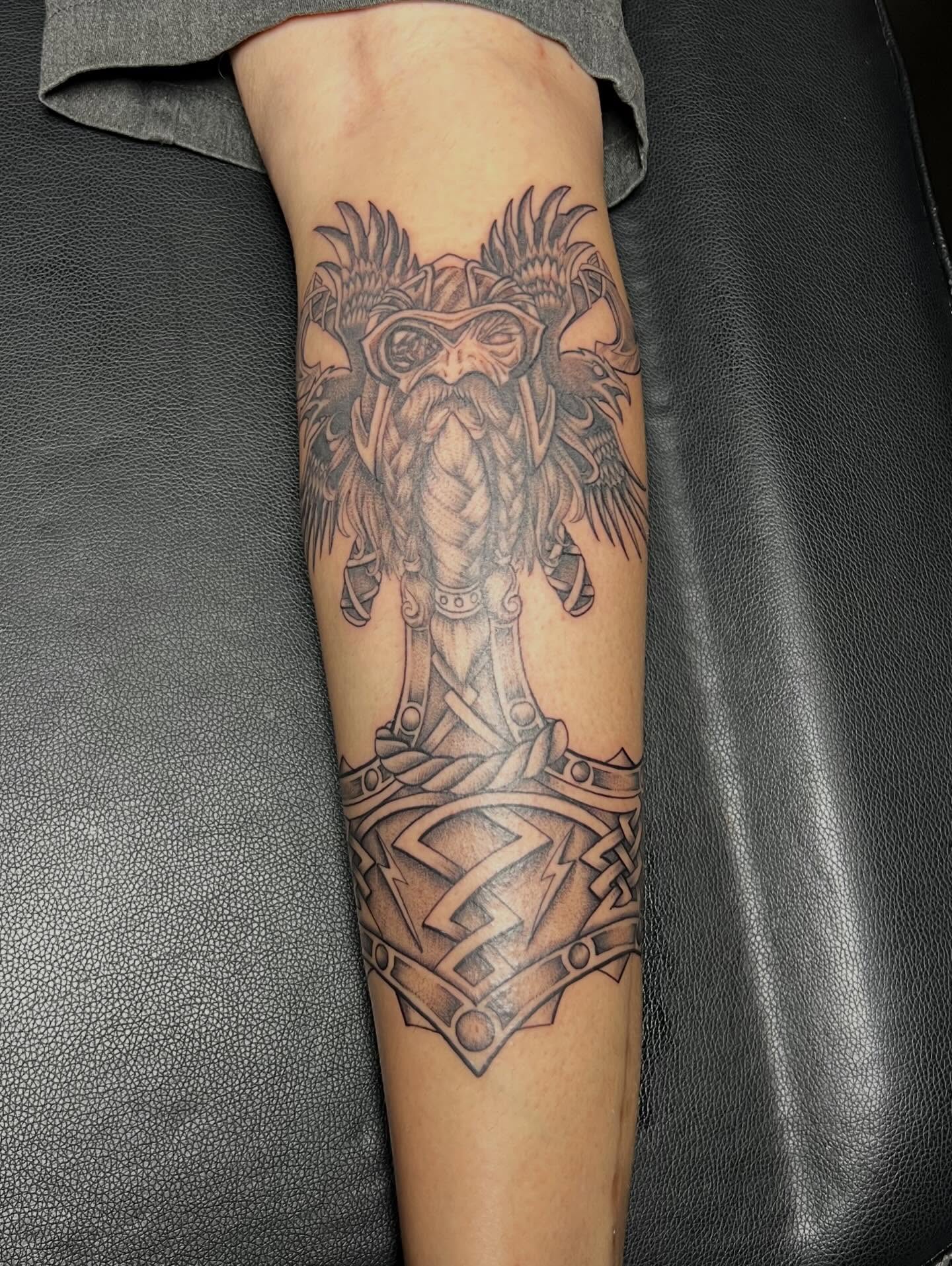 Tattoo by @darklunatattoos — black_and_grey