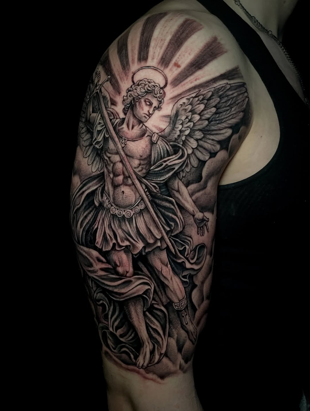 Tattoo by @rodomaciel — realism, black_and_grey