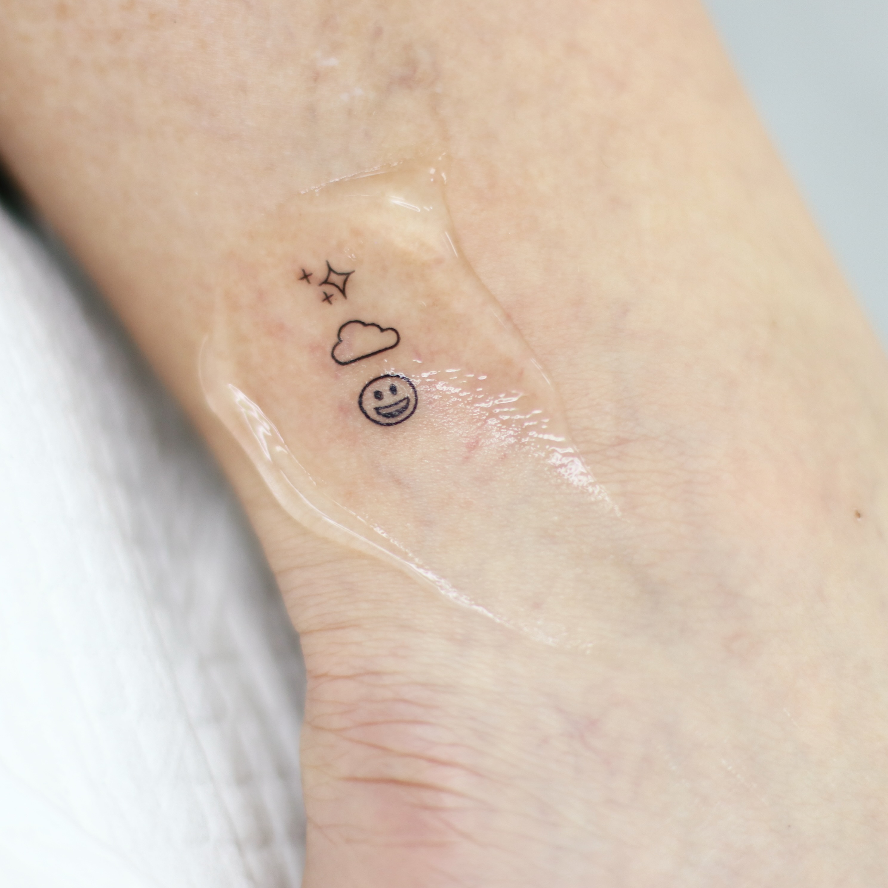 Tattoo by @wittybutton_tattoo — minimalist