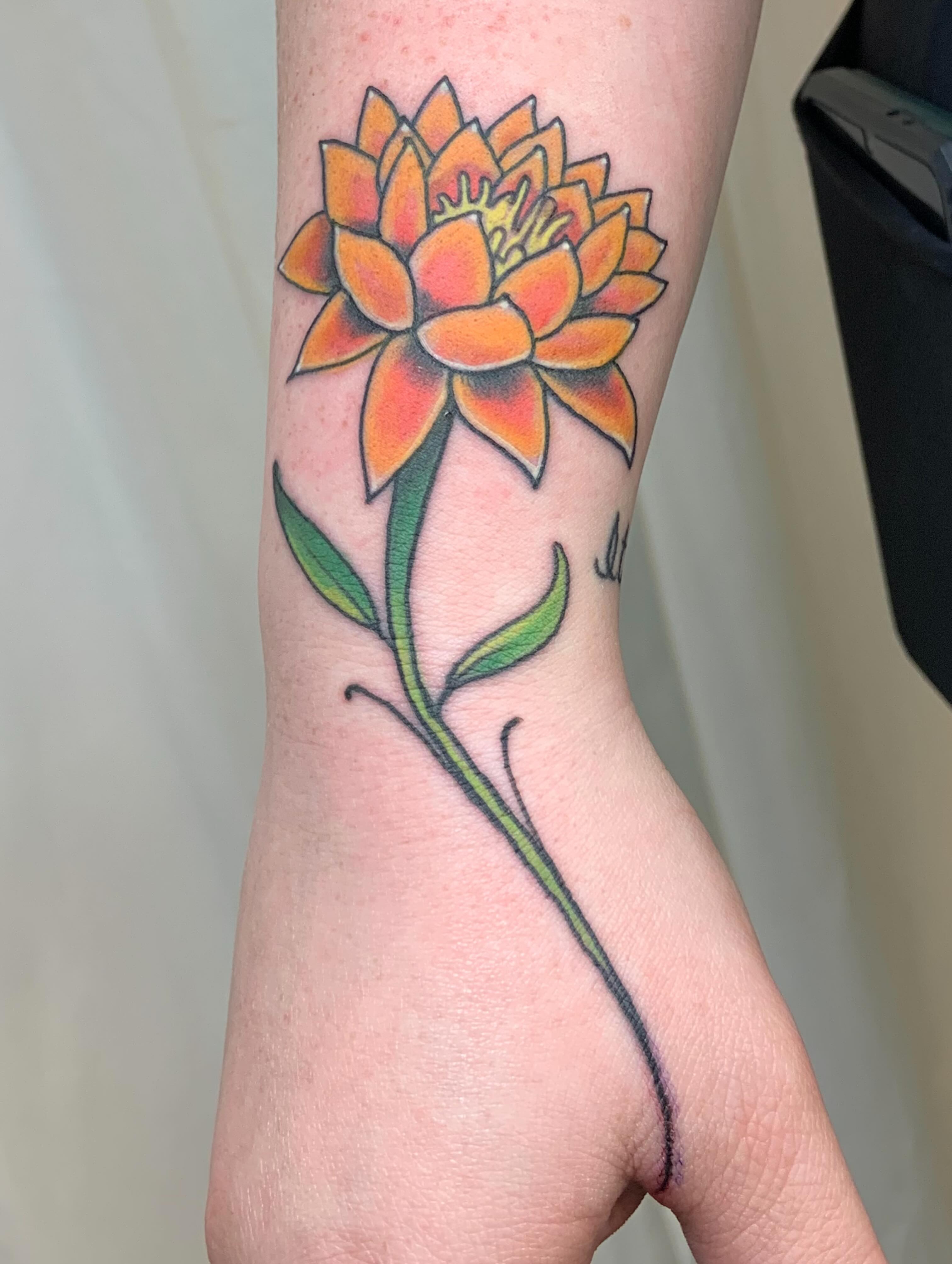 Tattoo by @tattoosbycourt β new_school