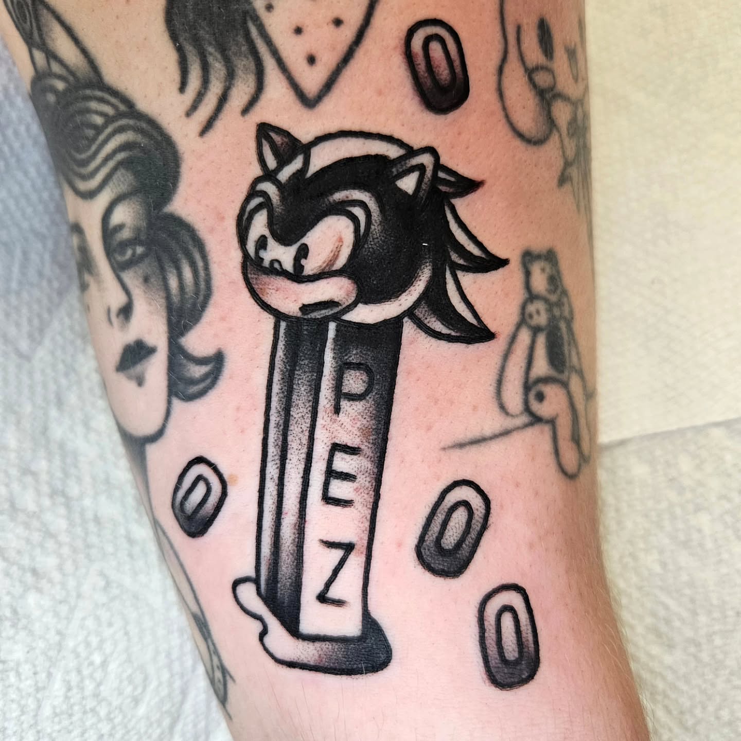 Tattoo by @wazamaniac — black_and_grey
