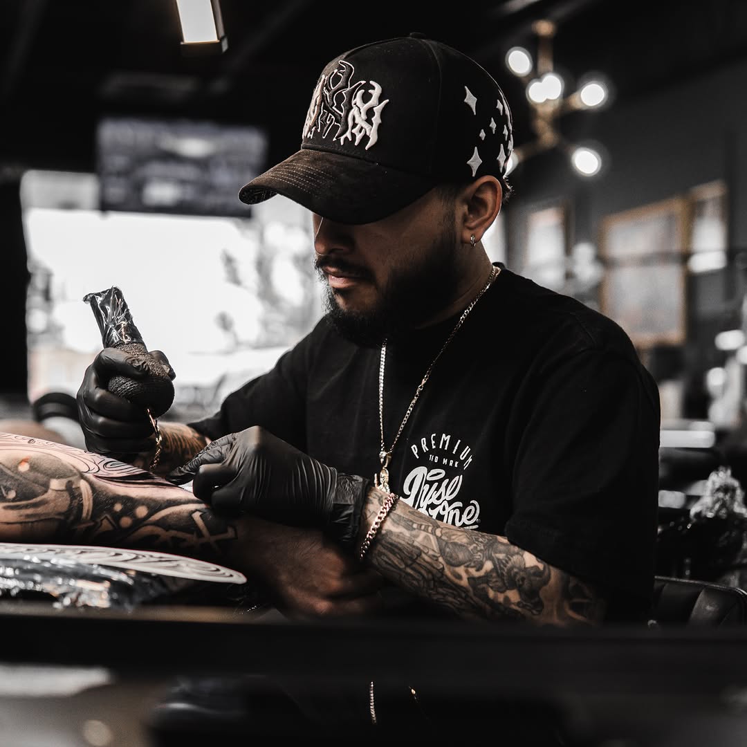 Tattoo by @chaparroinks — american_traditional
