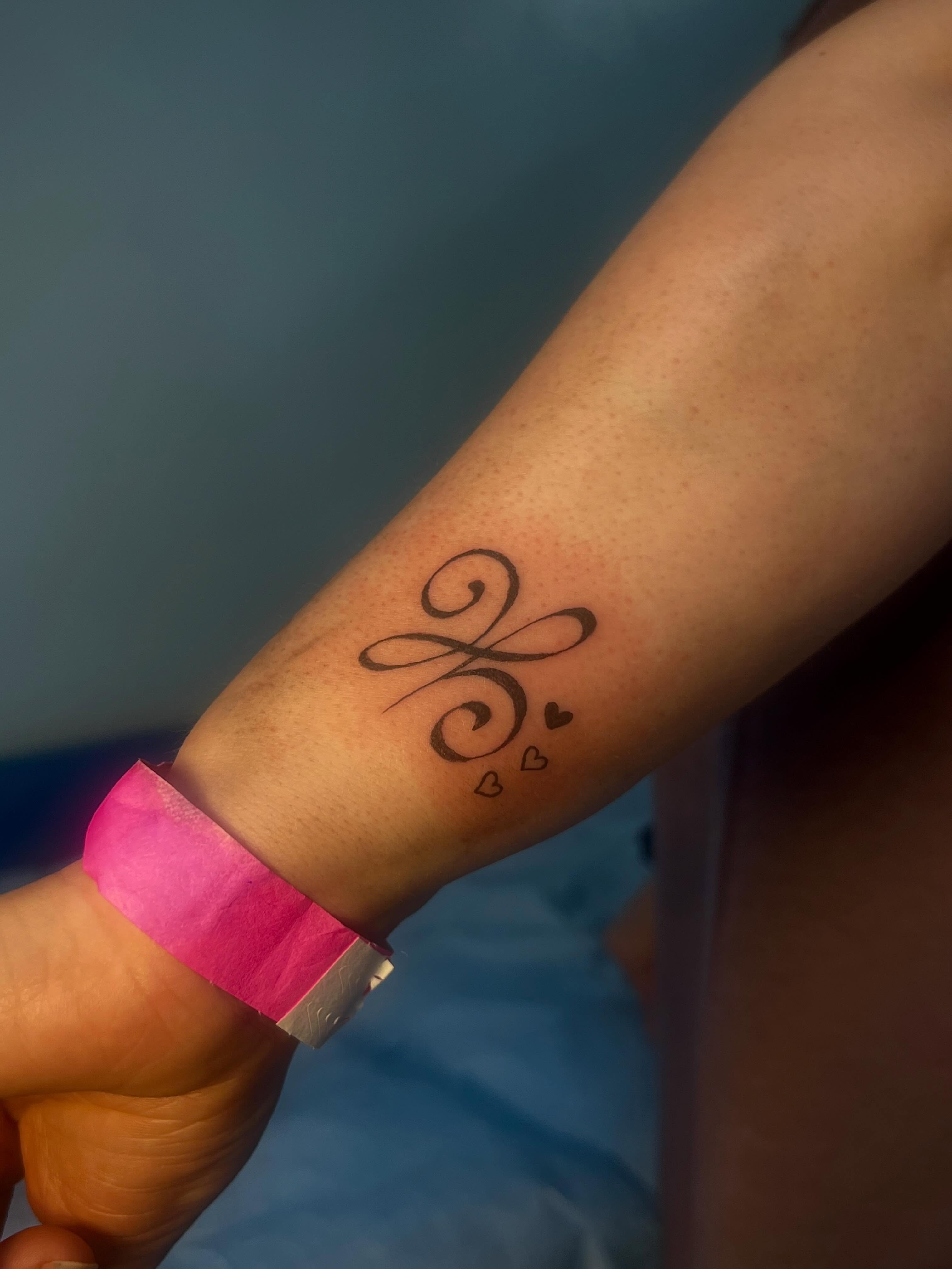 Tattoo by @artbymuggs — fine_line