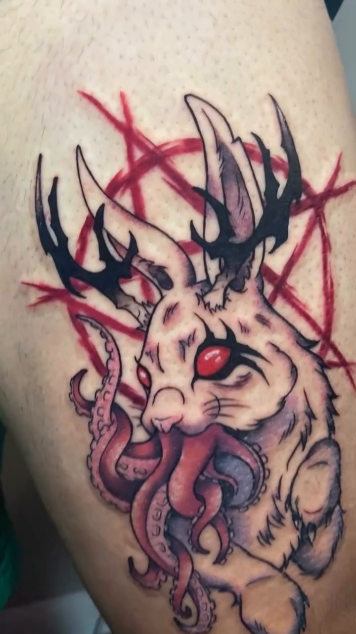Cthulhu-inspired rabbit with antlers dark art tattoo on the upper arm by โ๏ธ ๐๐ฎ๐ฐ๐ธ๐ถ๐ฒ โ๏ธ
