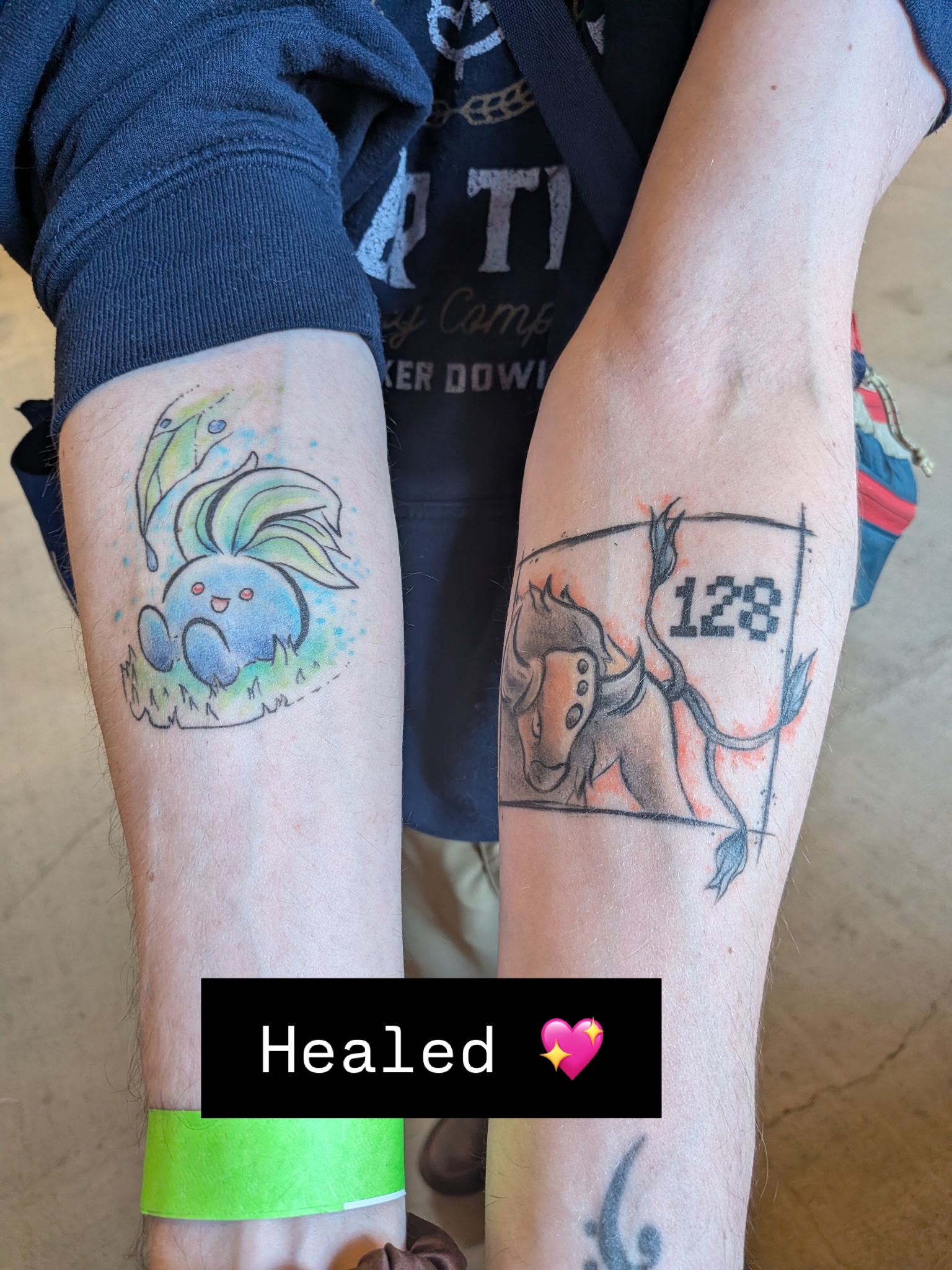 Tattoo by @nekomontattoo โ watercolor