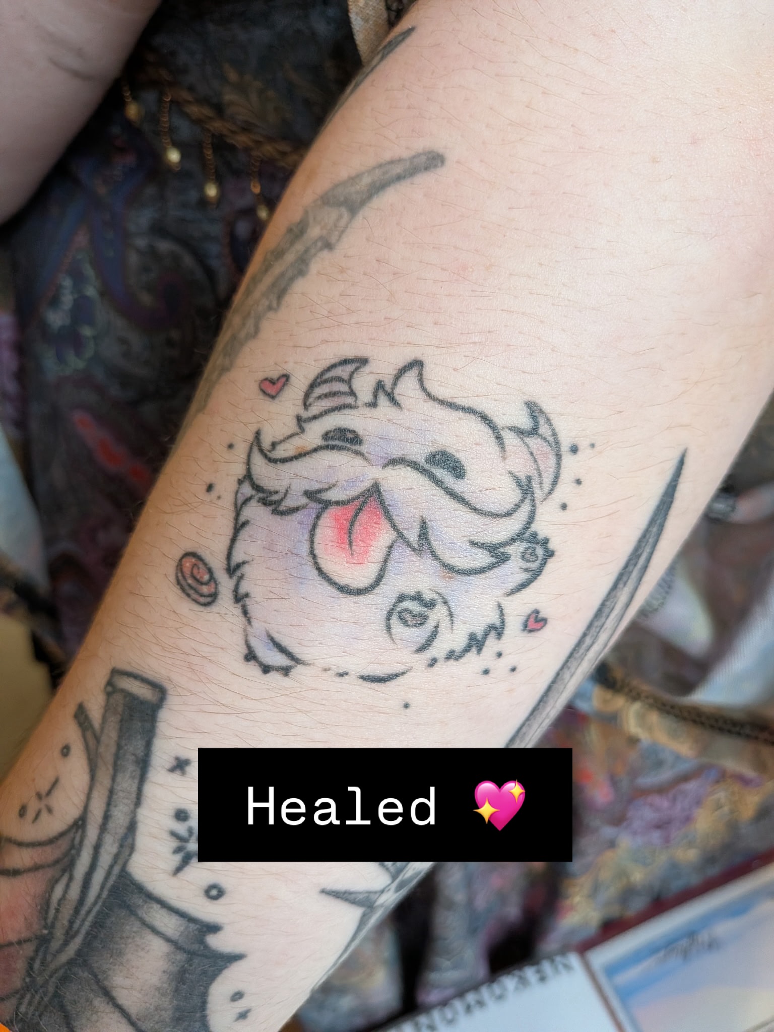 Tattoo by @nekomontattoo โ dotwork