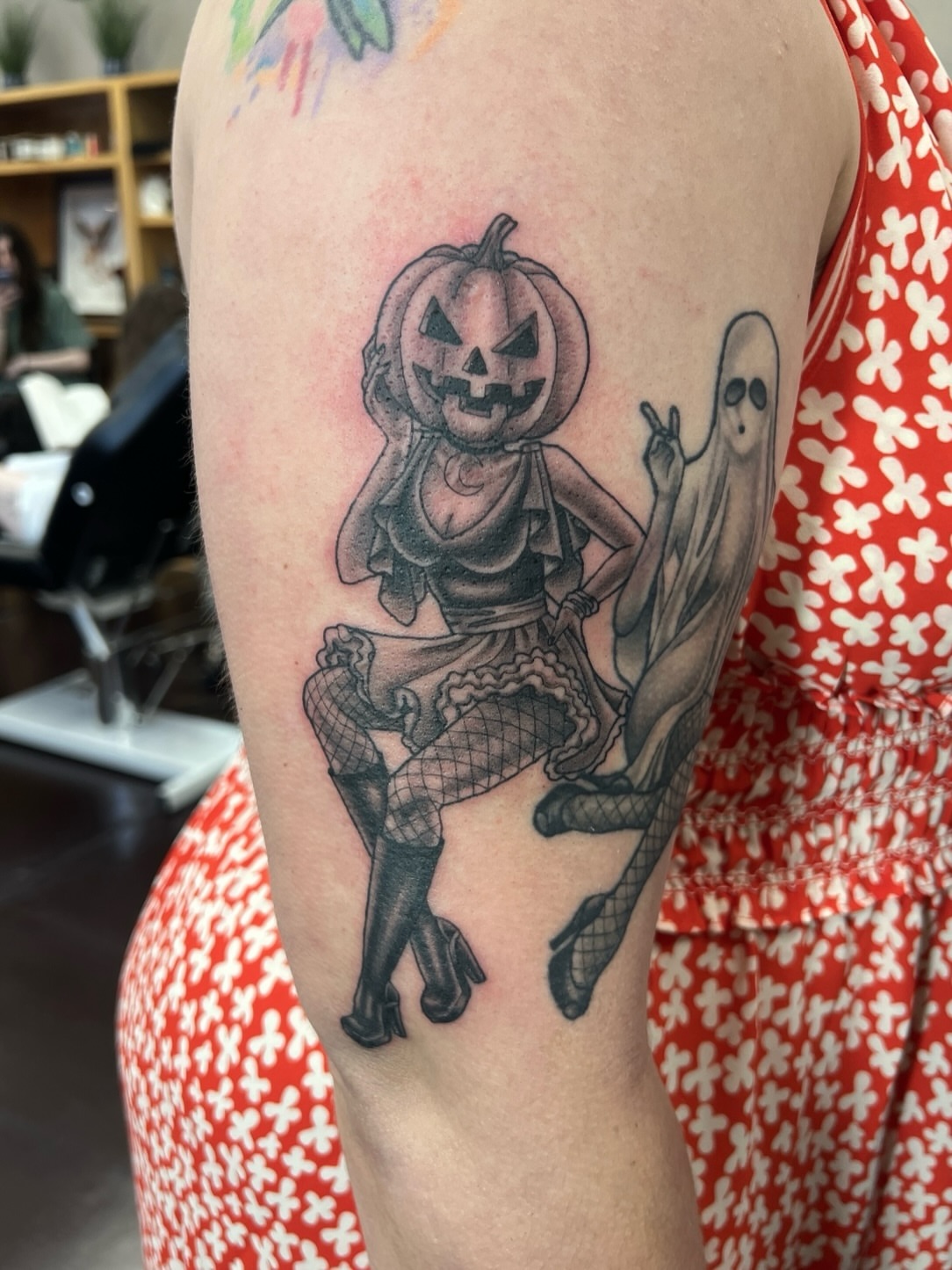 Pumpkin-headed figure black and grey tattoo on the forearm by ๐๐ฒ๐ต๐ ๐๐ช๐พ๐ป๐ฒ๐ต๐ช ๐ฃ๐ช๐ฝ๐ฝ๐ธ๐ธ๐ผ