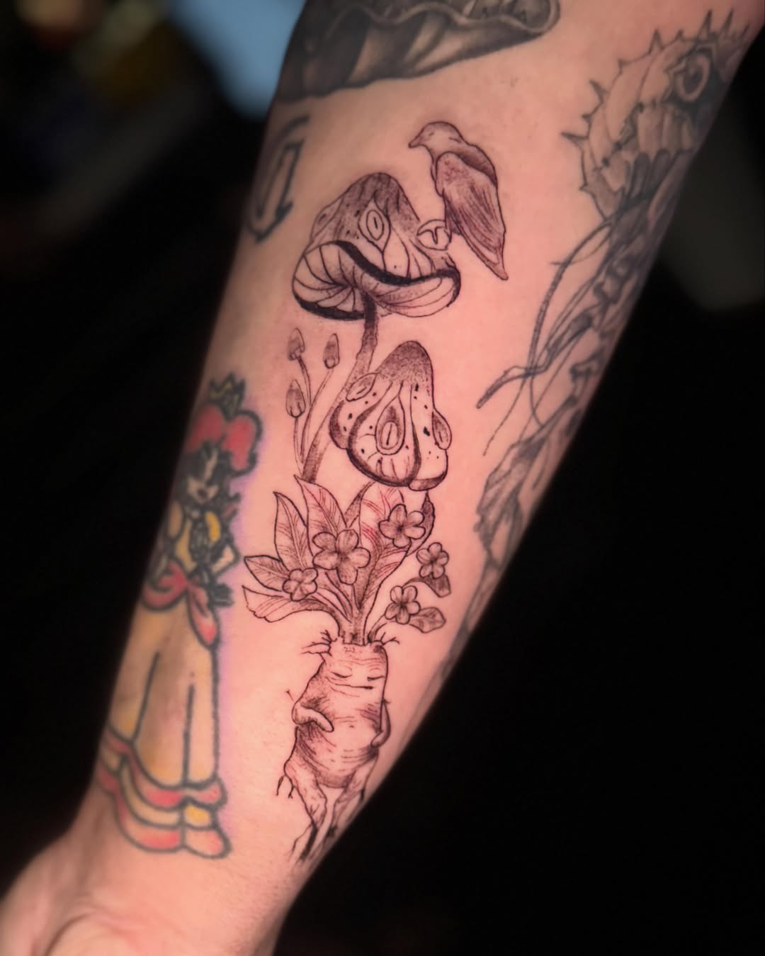 Tattoo by @ninelivestvttoo β black_and_grey