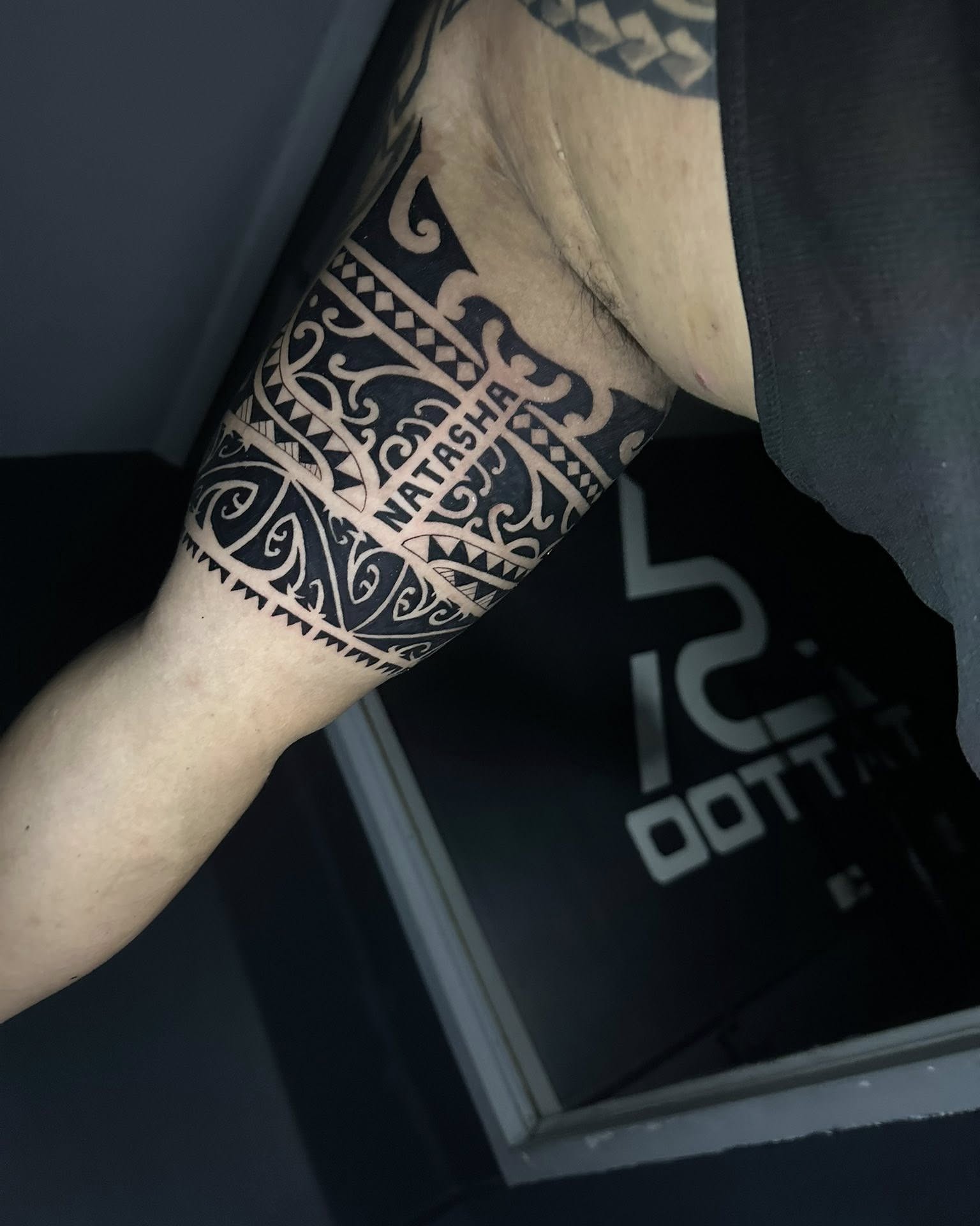 Tribal pattern tribal tattoo on the forearm by Stephen Degracia