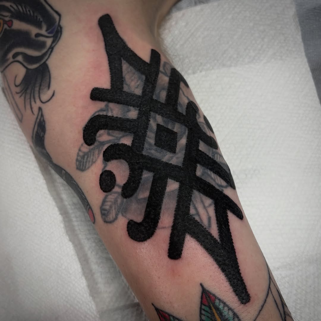Tattoo by @joel.graytattoos — black_and_grey