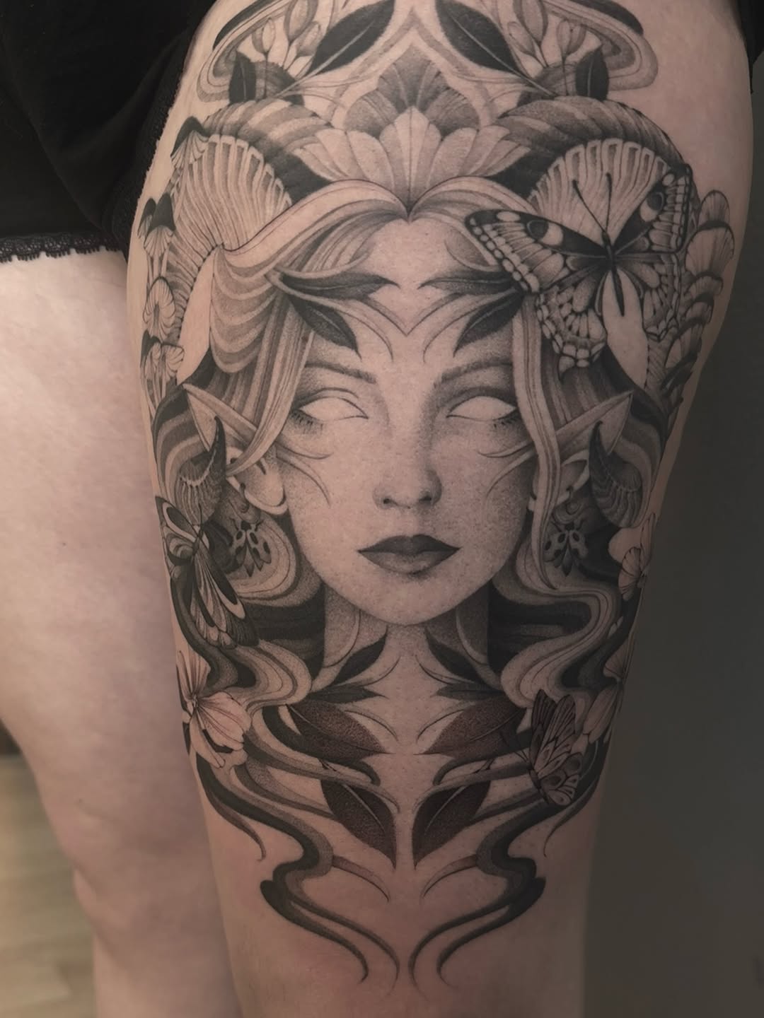 Tattoo by @blacklambx — black_and_grey, realism