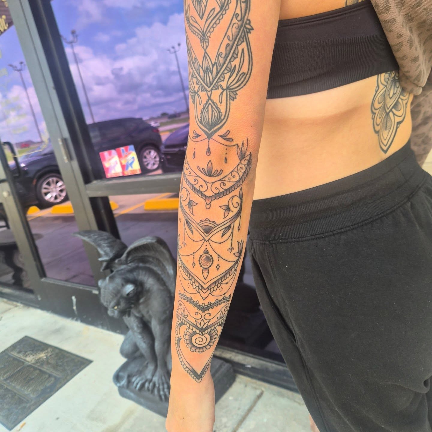 Tattoo by @victoriahtattoos — geometric