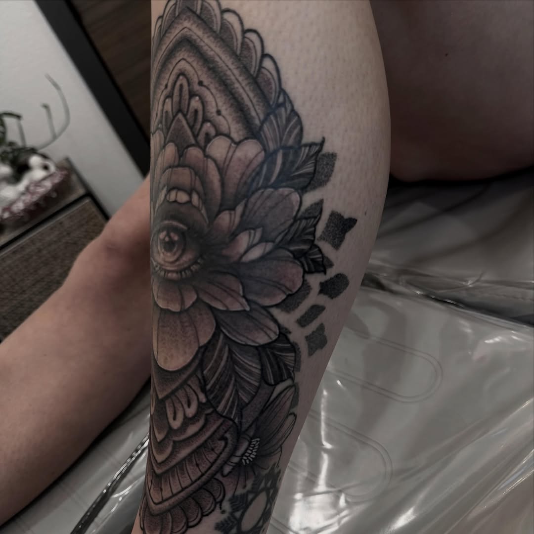 Tattoo by @inkandivvy — black_and_grey