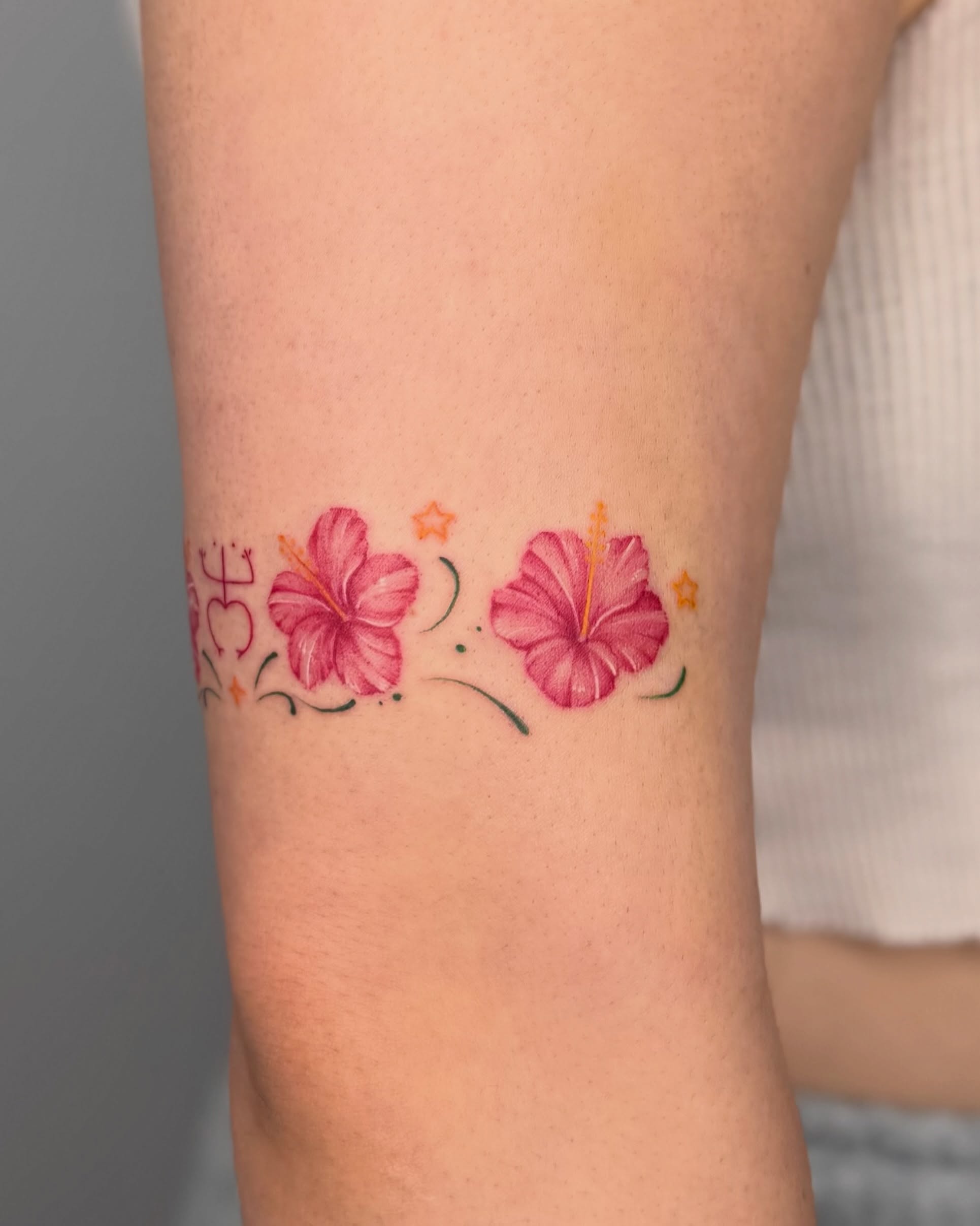 Tattoo by @suzycts — watercolor