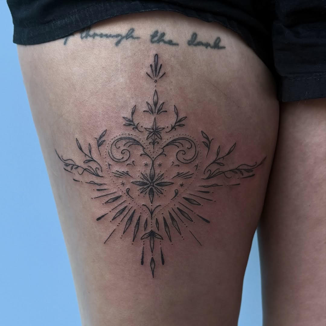 Tattoo by @evamohrman — fine_line, ornamental