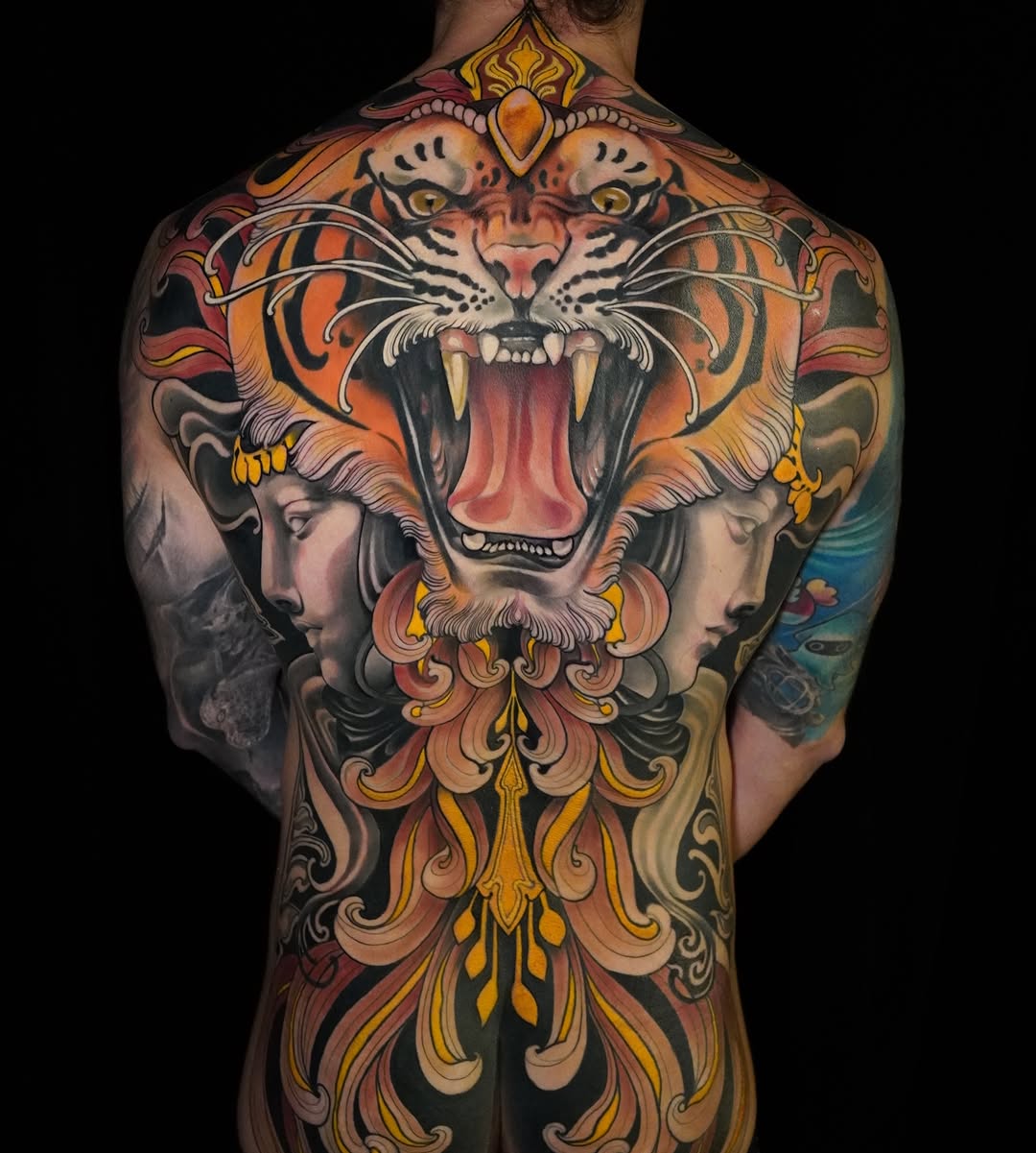 Tattoo by @fiori_lorett — american_traditional, dotwork