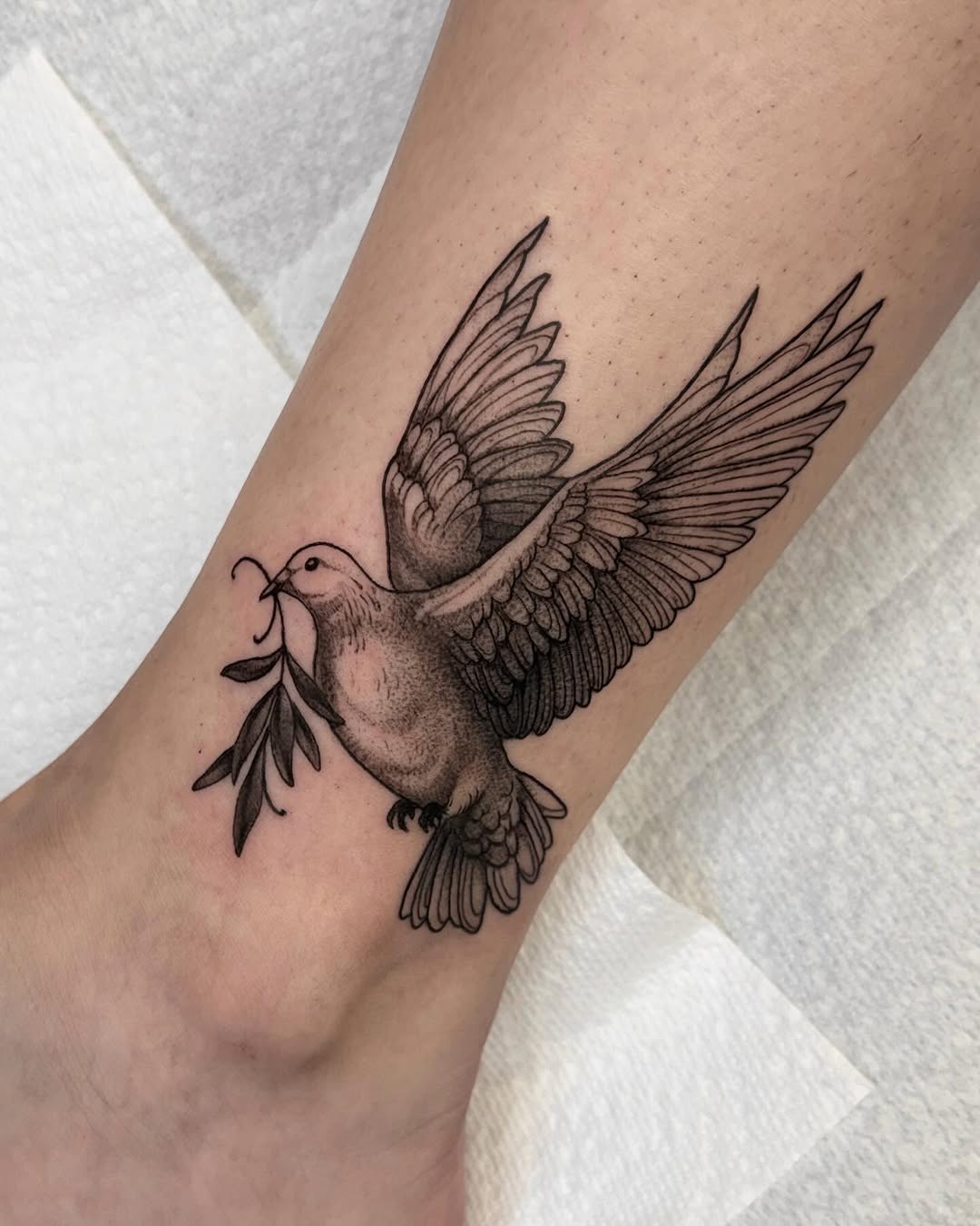 Tattoo by @jadadavistattoo — realism, black_and_grey