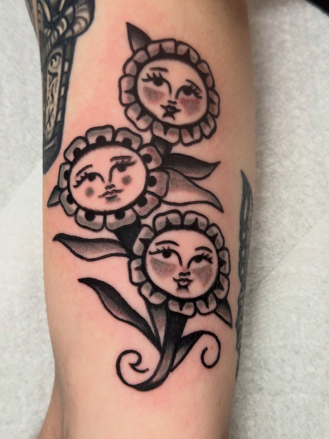 Tattoo by @jojobentontattoo — american_traditional