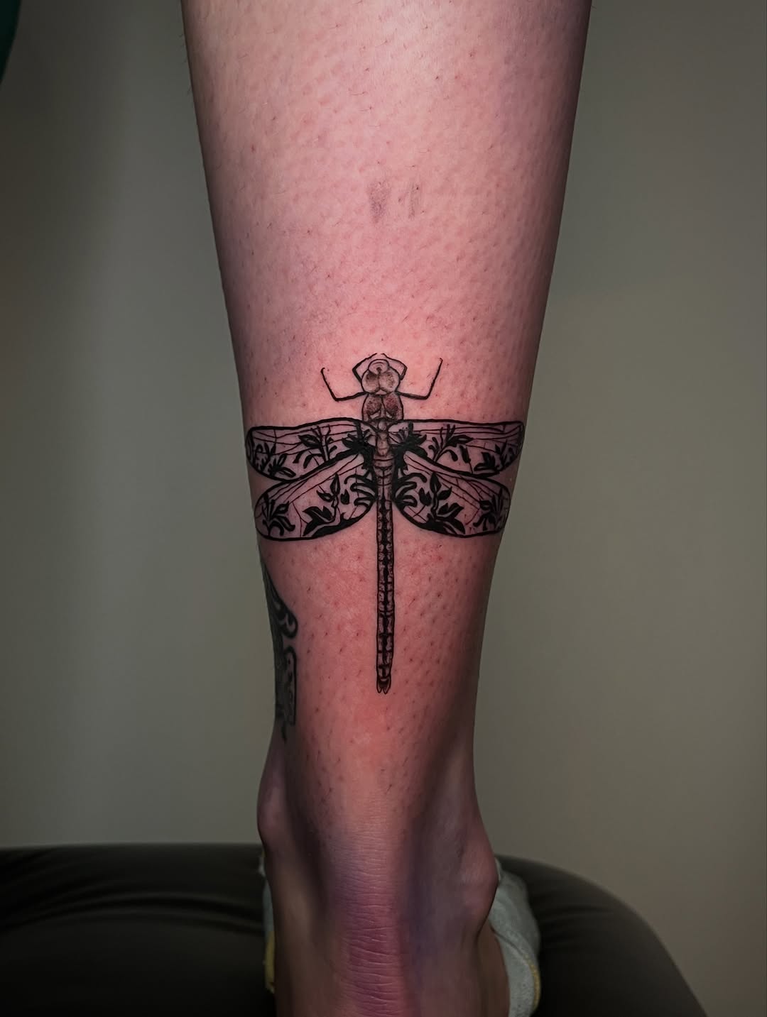 Tattoo by @jakenissart — fine_line, ornamental