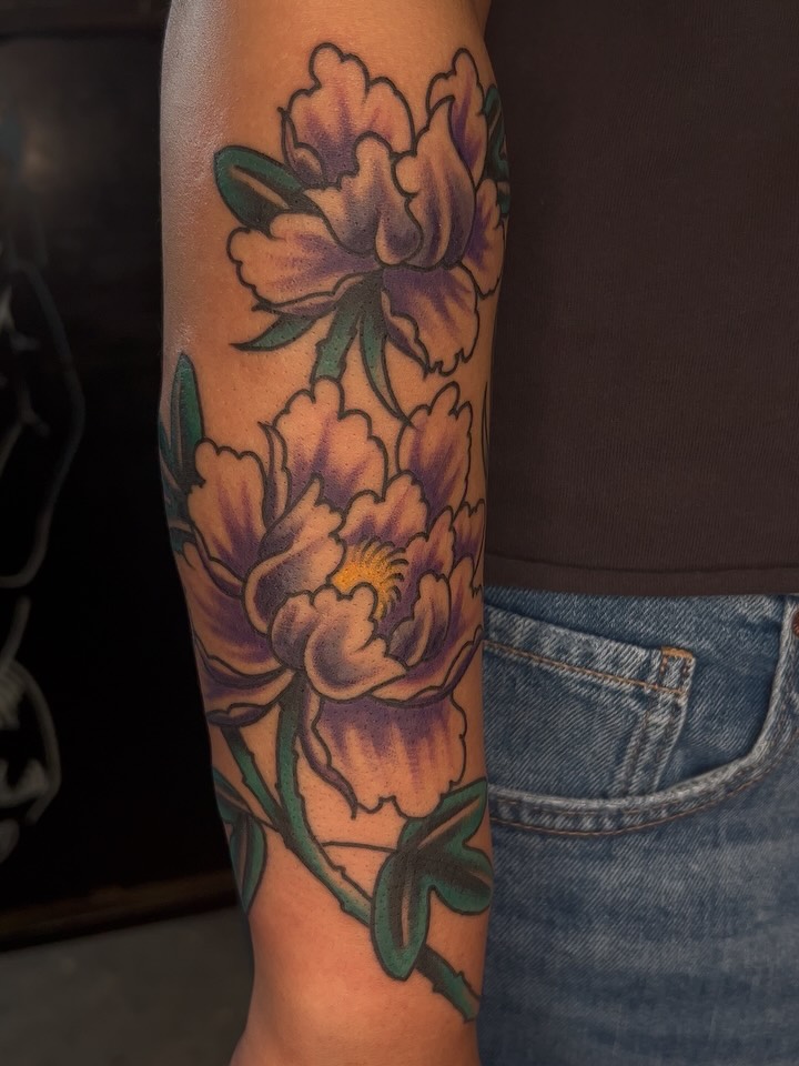 Tattoo by @salchichatattoos — american_traditional
