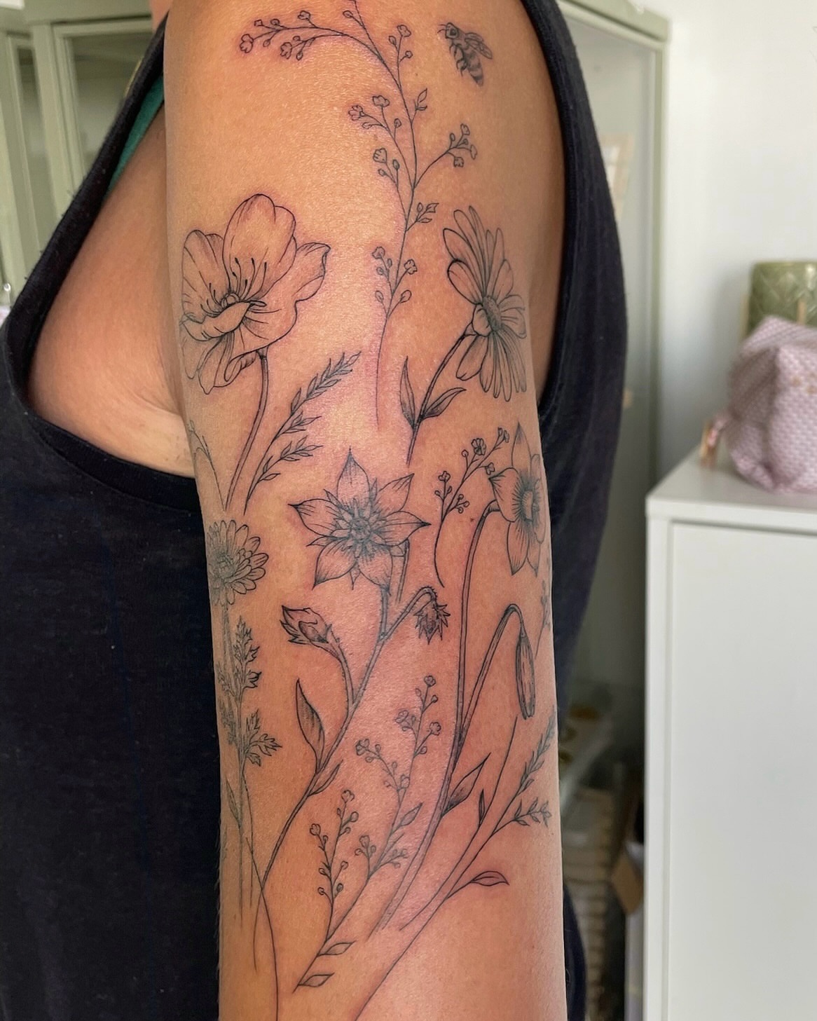 Tattoo by @mimz_studio — black_and_grey