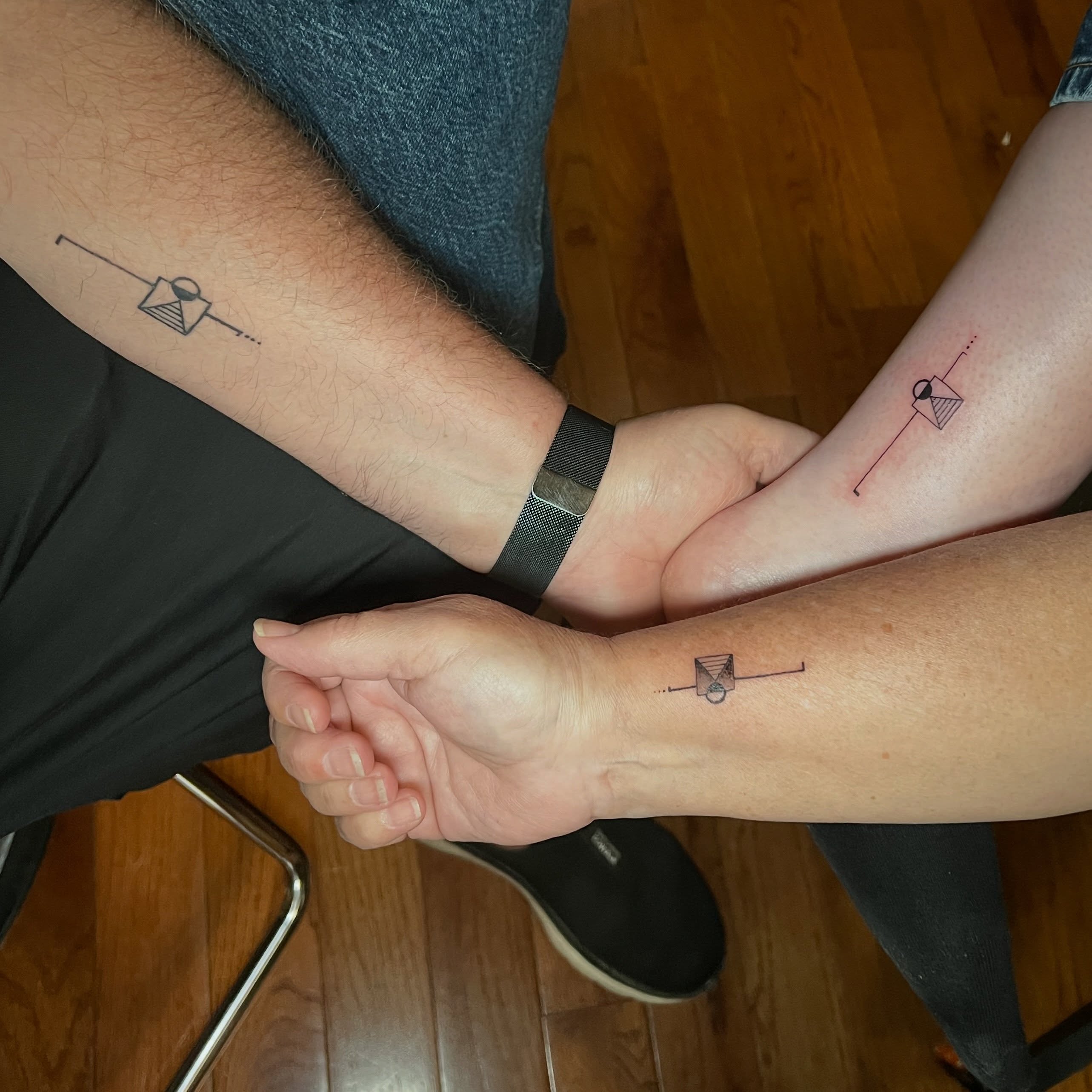 Tattoo by @divagirl_superstar — geometric