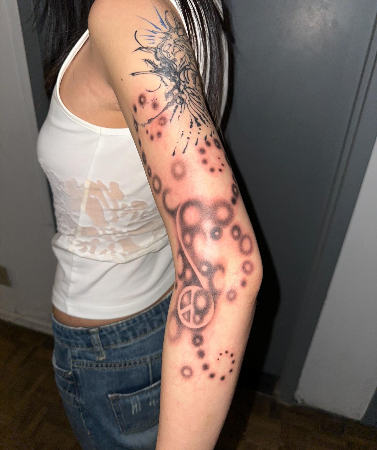 Tattoo by @7bugin7thdimension — dotwork, geometric