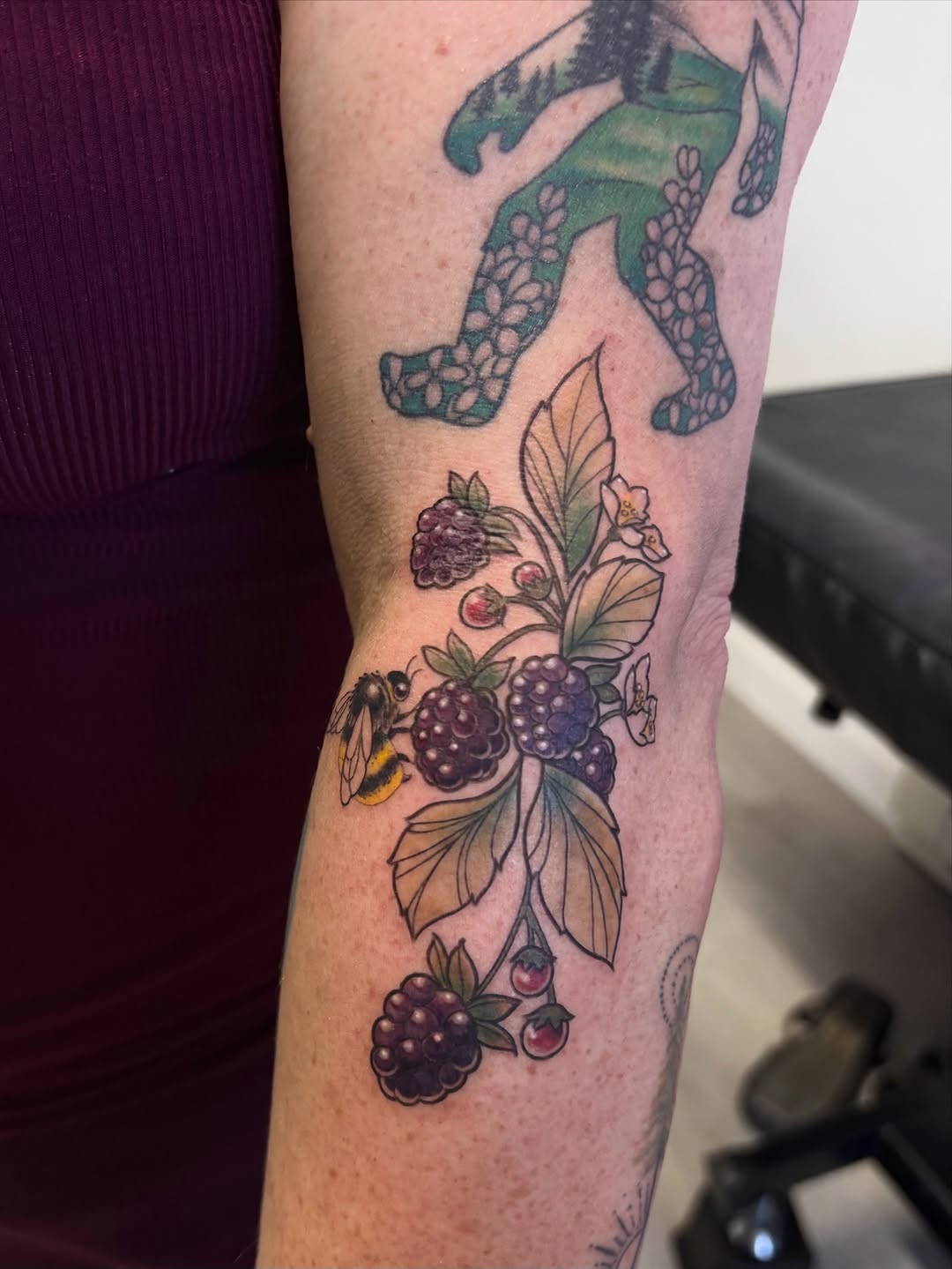 Tattoo by @babylon.tattoos — illustrative, fine_line