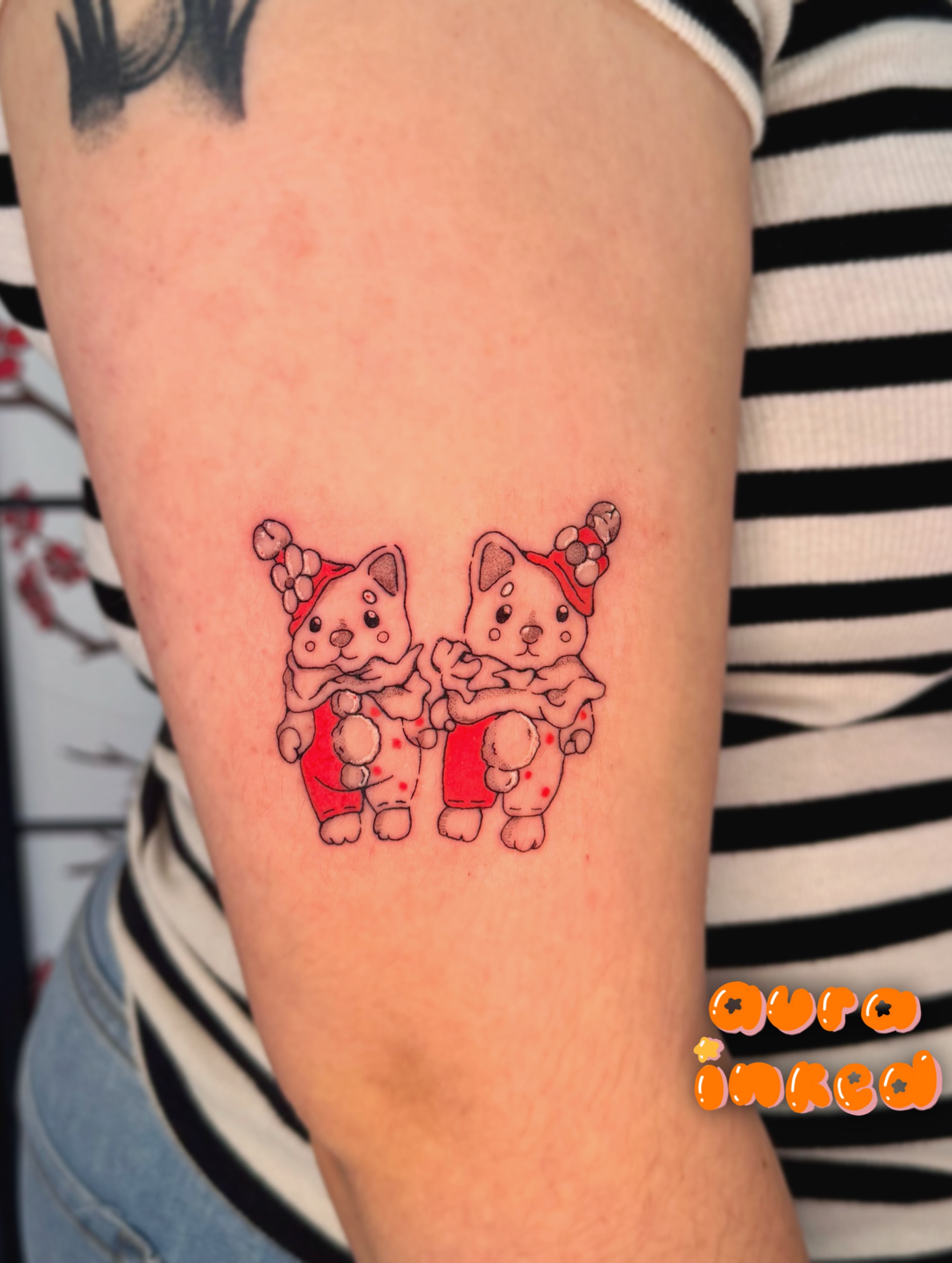 Two teddy bears dotwork tattoo on the forearm by Delly ⌯