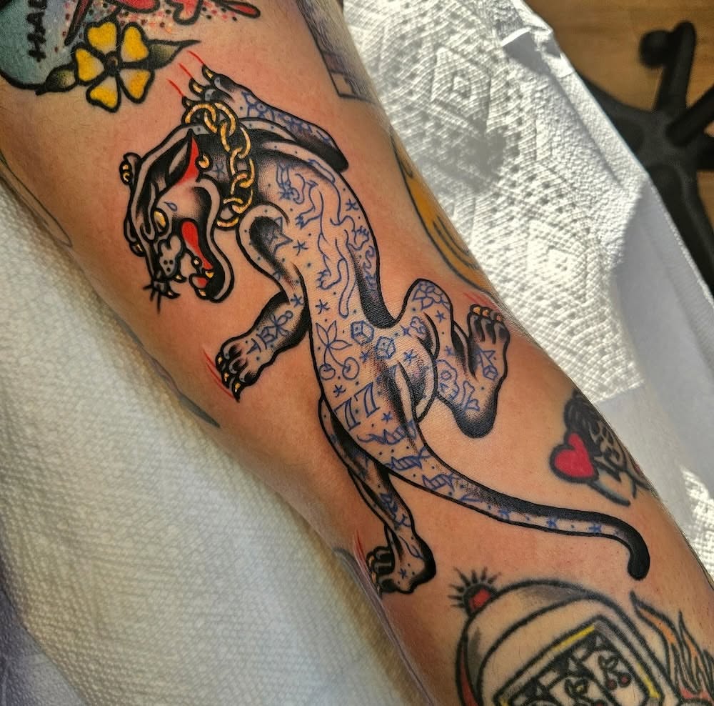 Tattoo by @wazamaniac — american_traditional