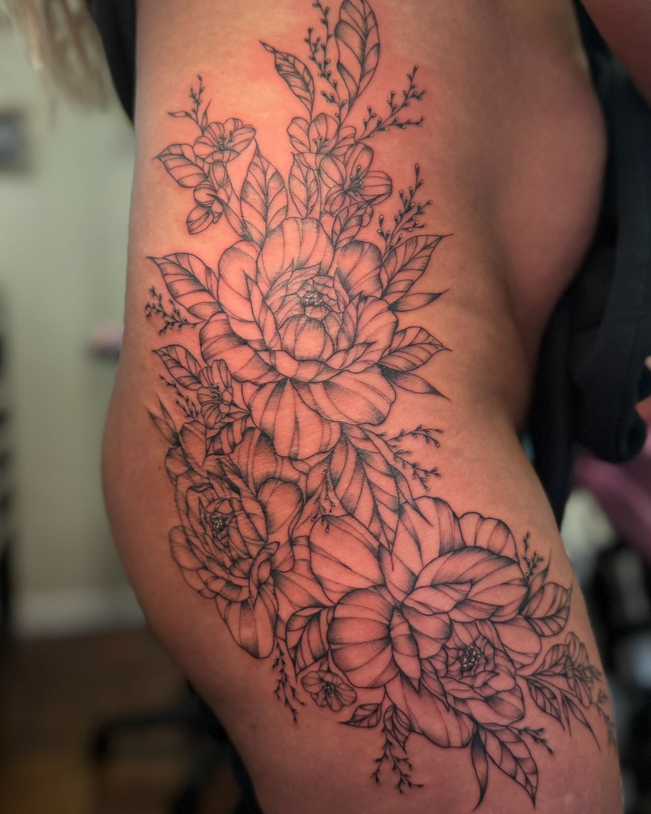 Tattoo by @chrystynamariee — fine_line, black_and_grey