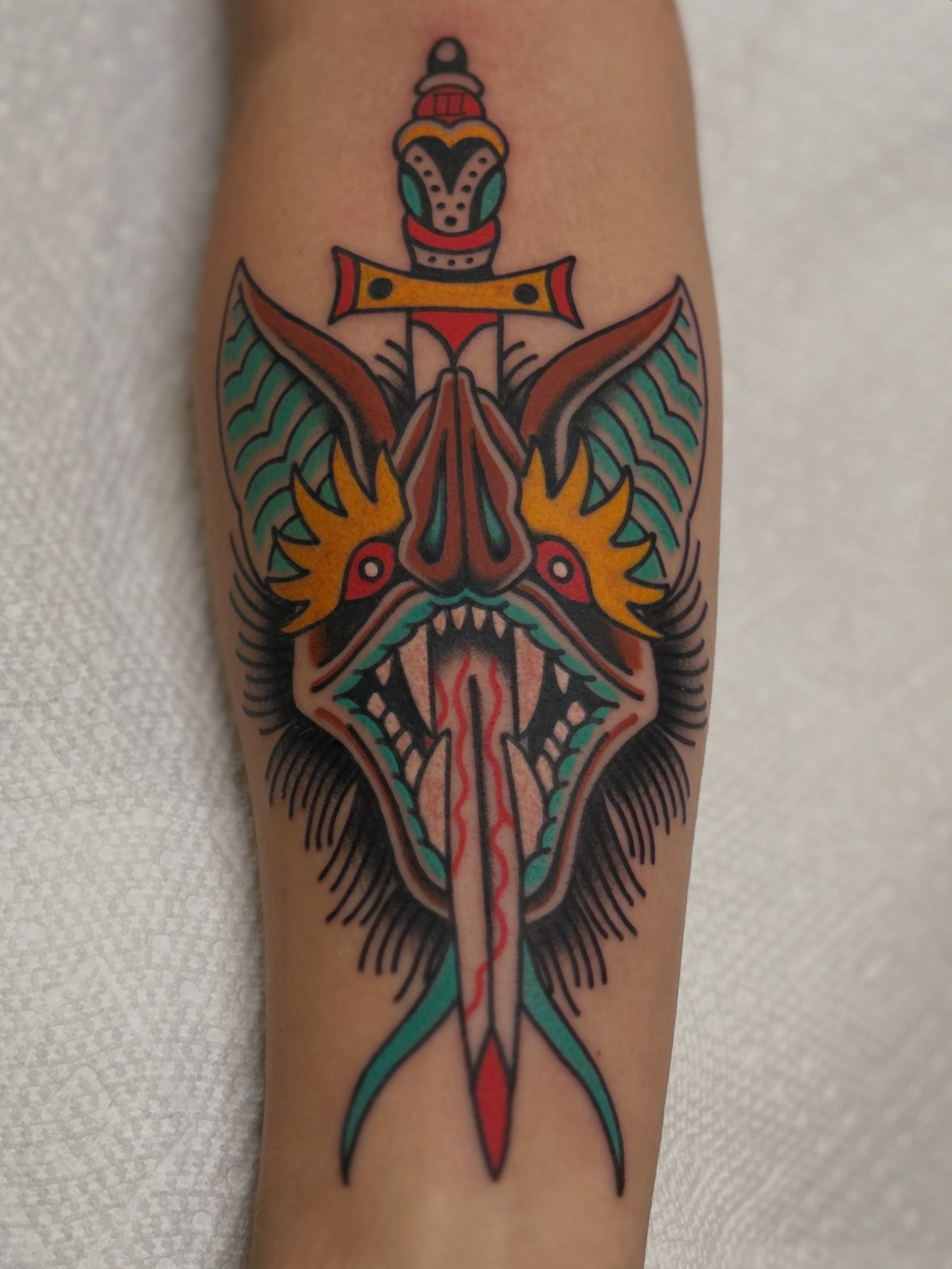 Tattoo by @laurenalexandralux — american_traditional